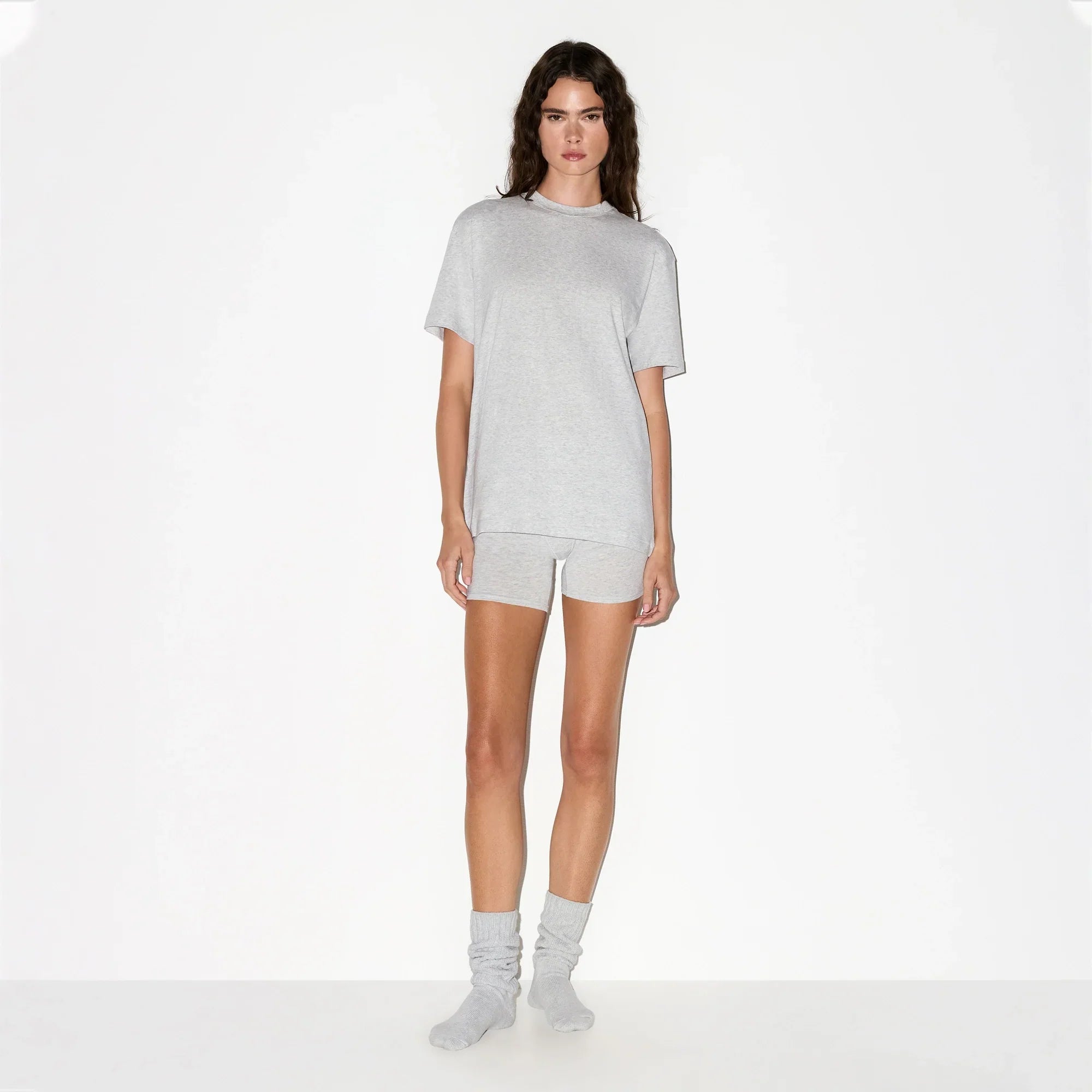 SKIMS BOYFRIEND T-SHIRT | LIGHT HEATHER GREY