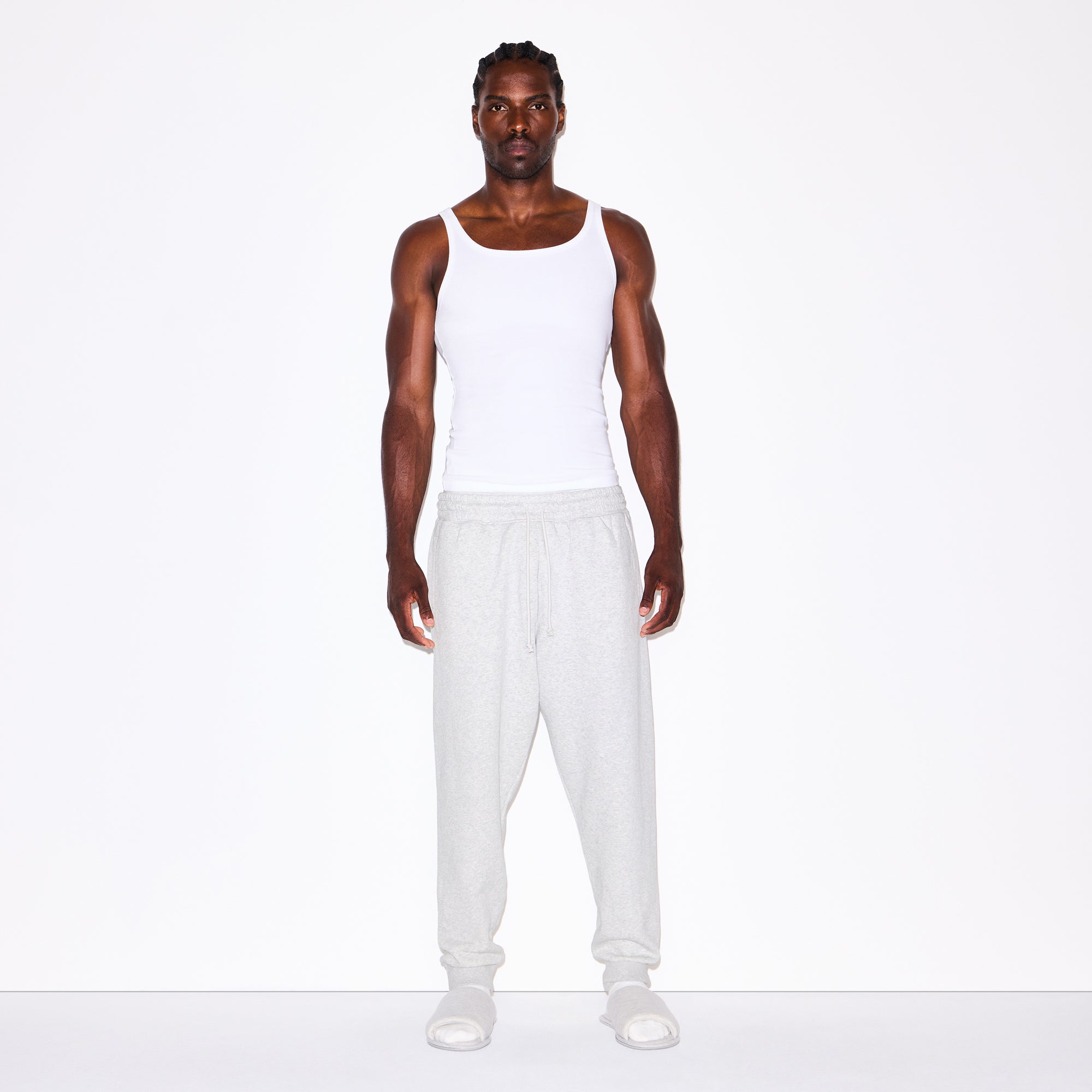 SKIMS FLEECE LOUNGE MENS TAPERED JOGGER | LIGHT HEATHER GREY