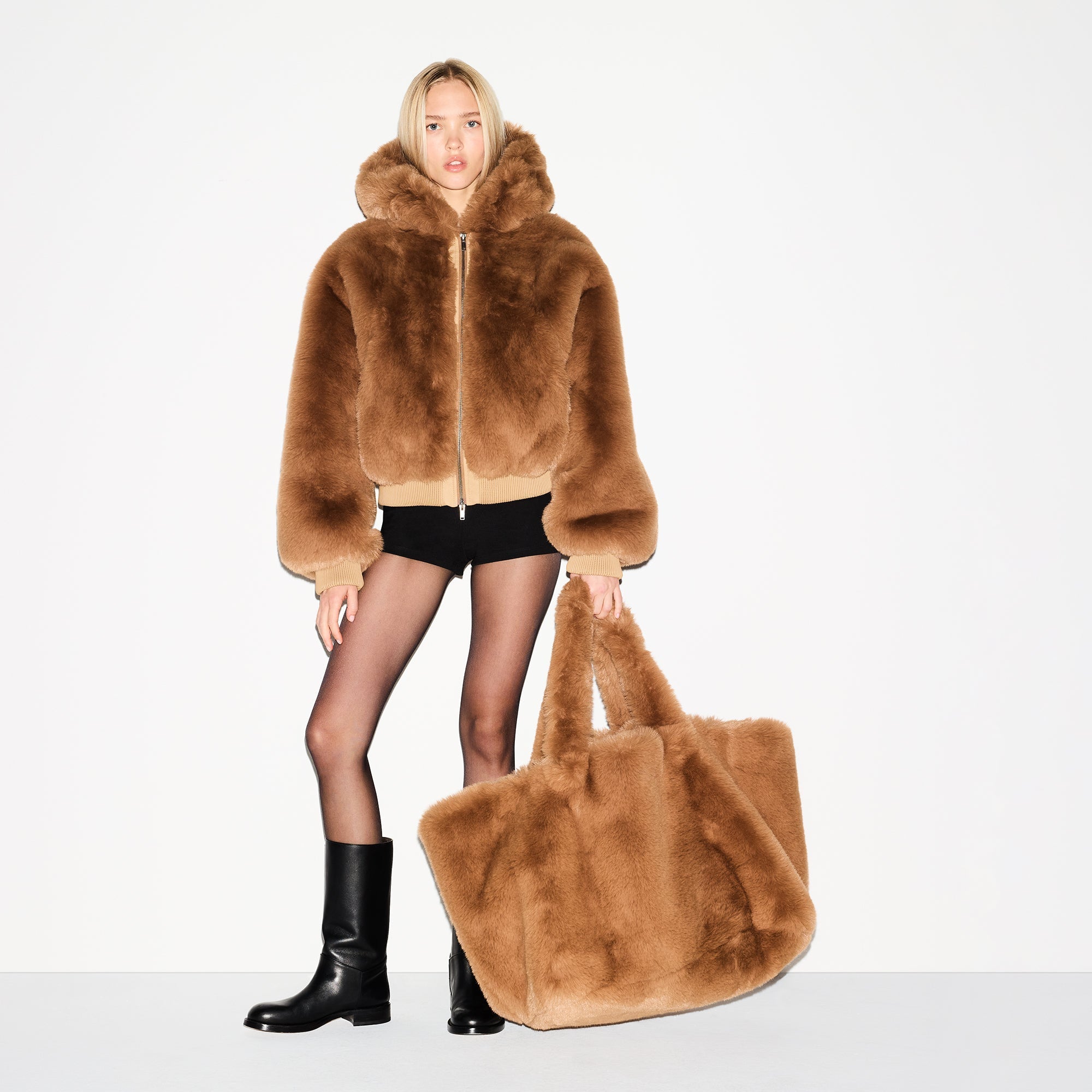 SKIMS FAUX FUR JUMBO TOTE | CAMEL