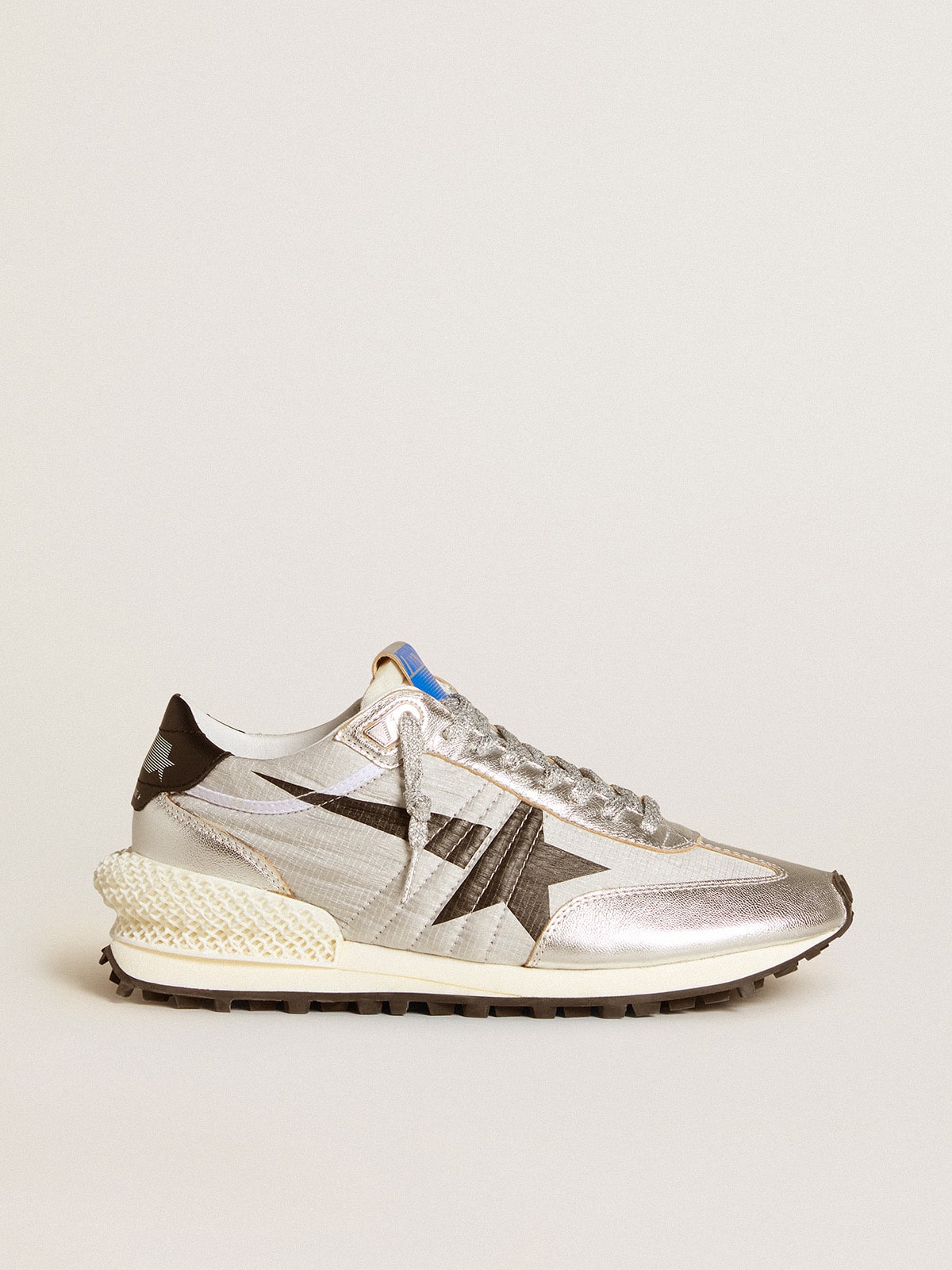 Golden Goose Men’s Marathon with silver ripstop nylon upper and black star