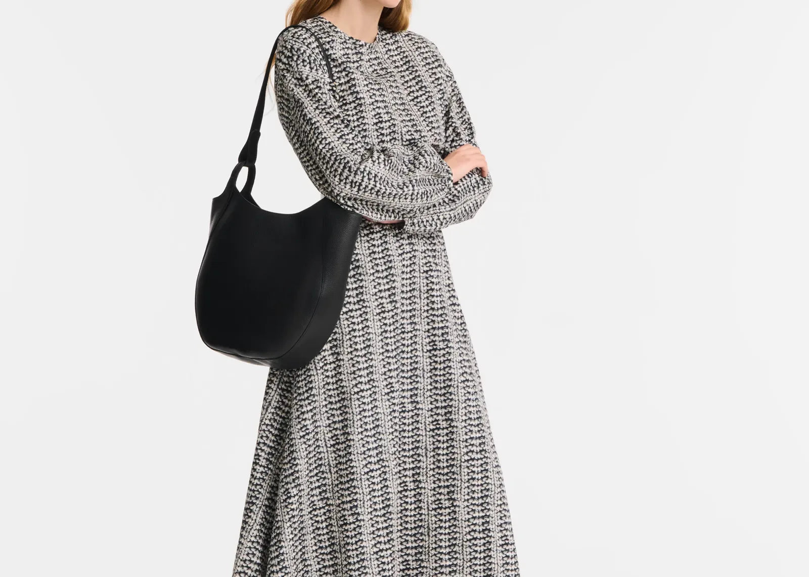 Longchamp Le Foulonné Lare Hobo Bag Black - My Suti