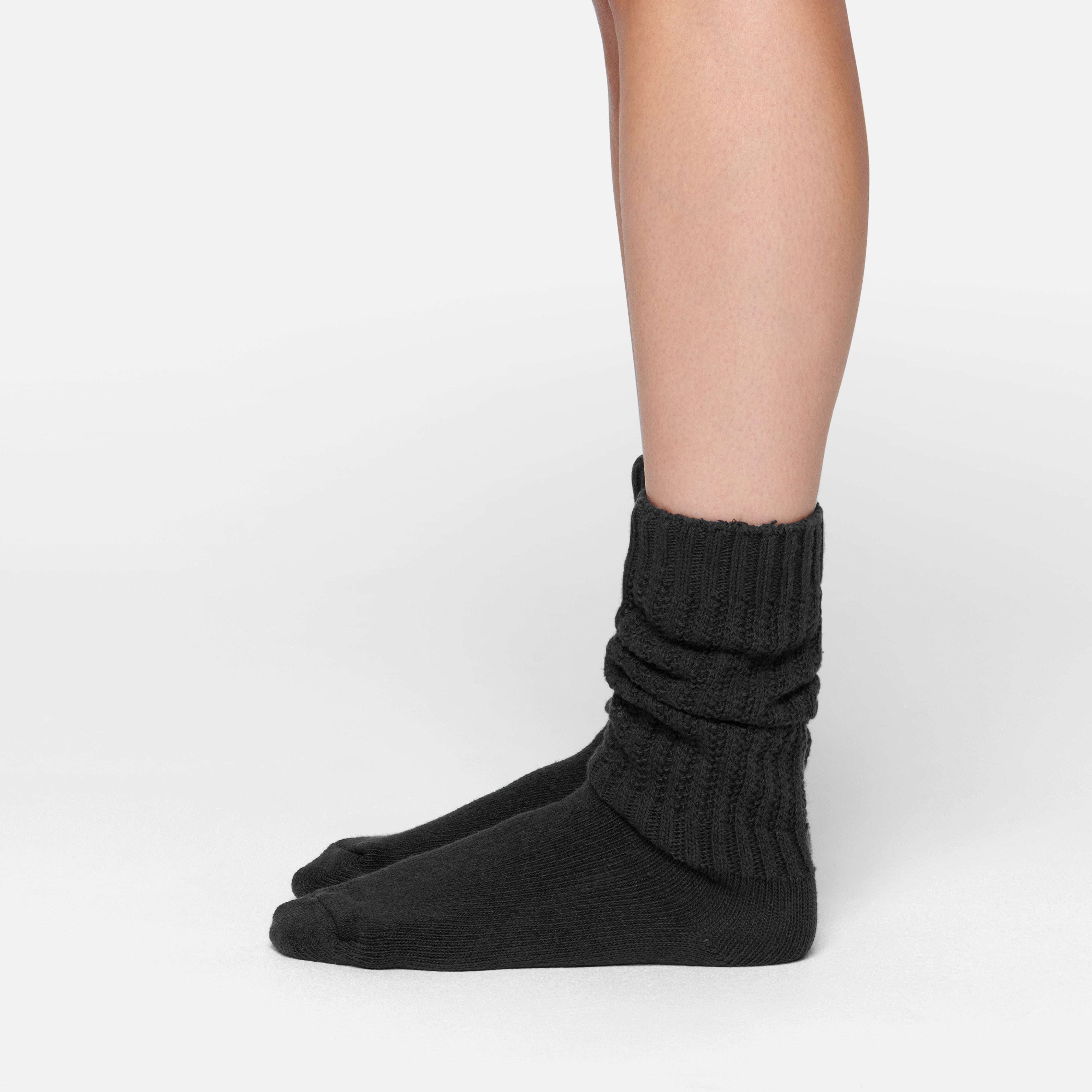 SKIMS SLOUCH SOCK | SOOT