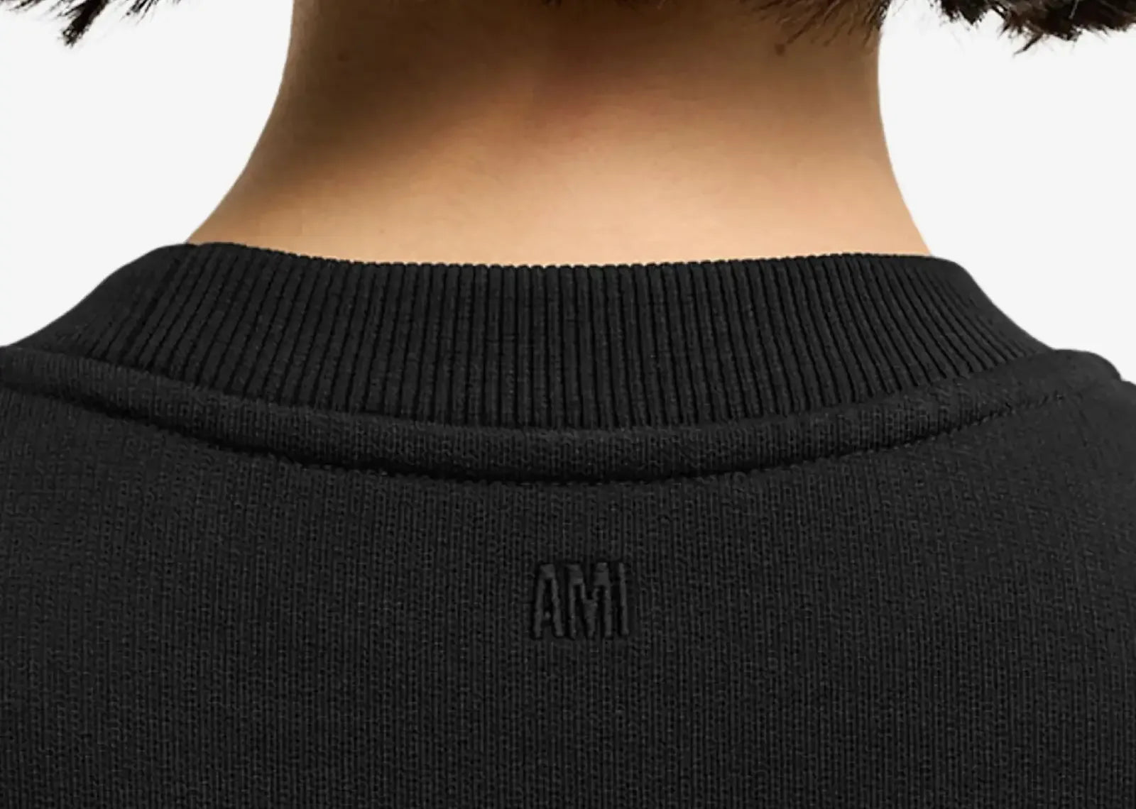 Ami Paris Logo Embroidered Sweatshirt Black - My Suti
