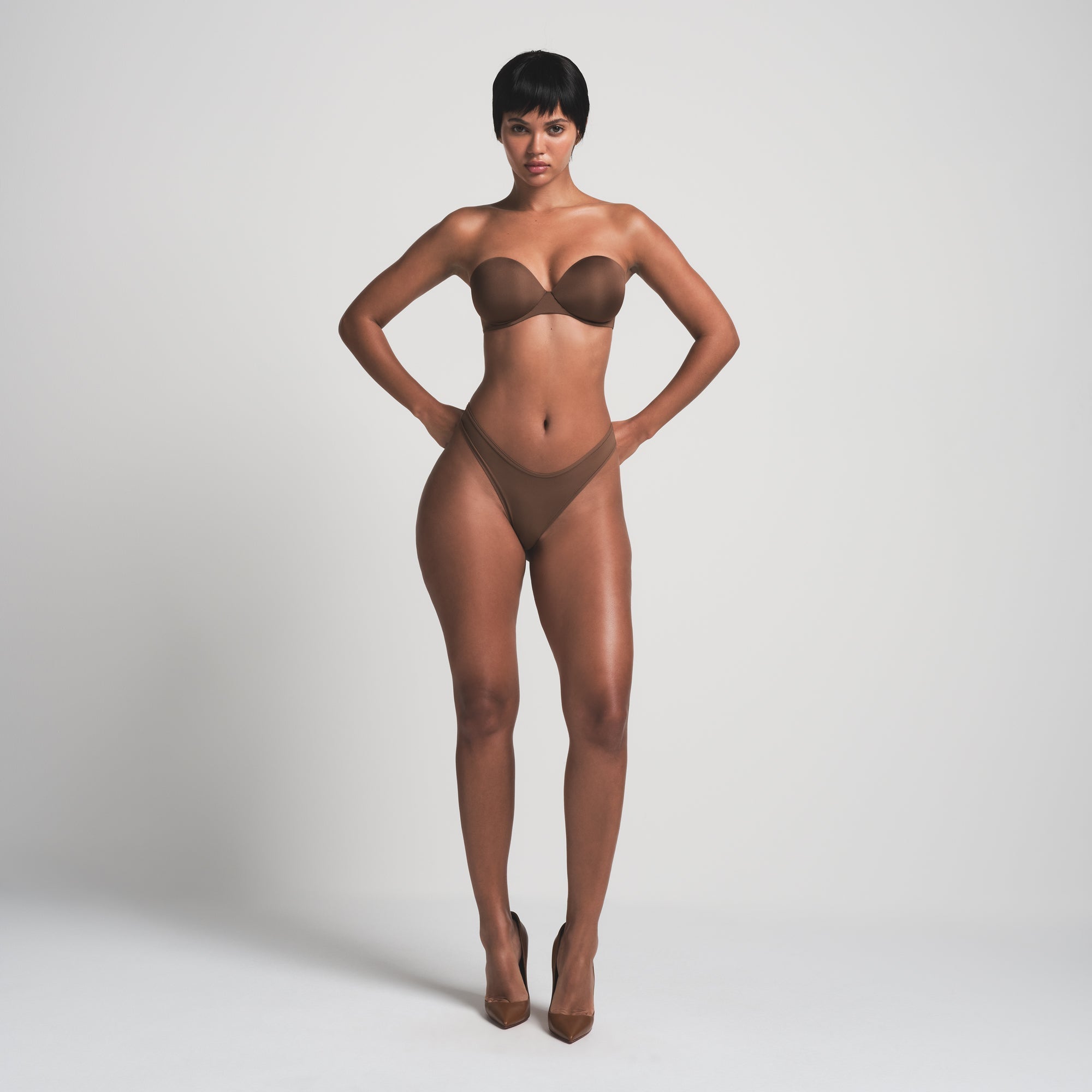 SKIMS ULTIMATE STRAPLESS PUSH-UP BRA | JASPER