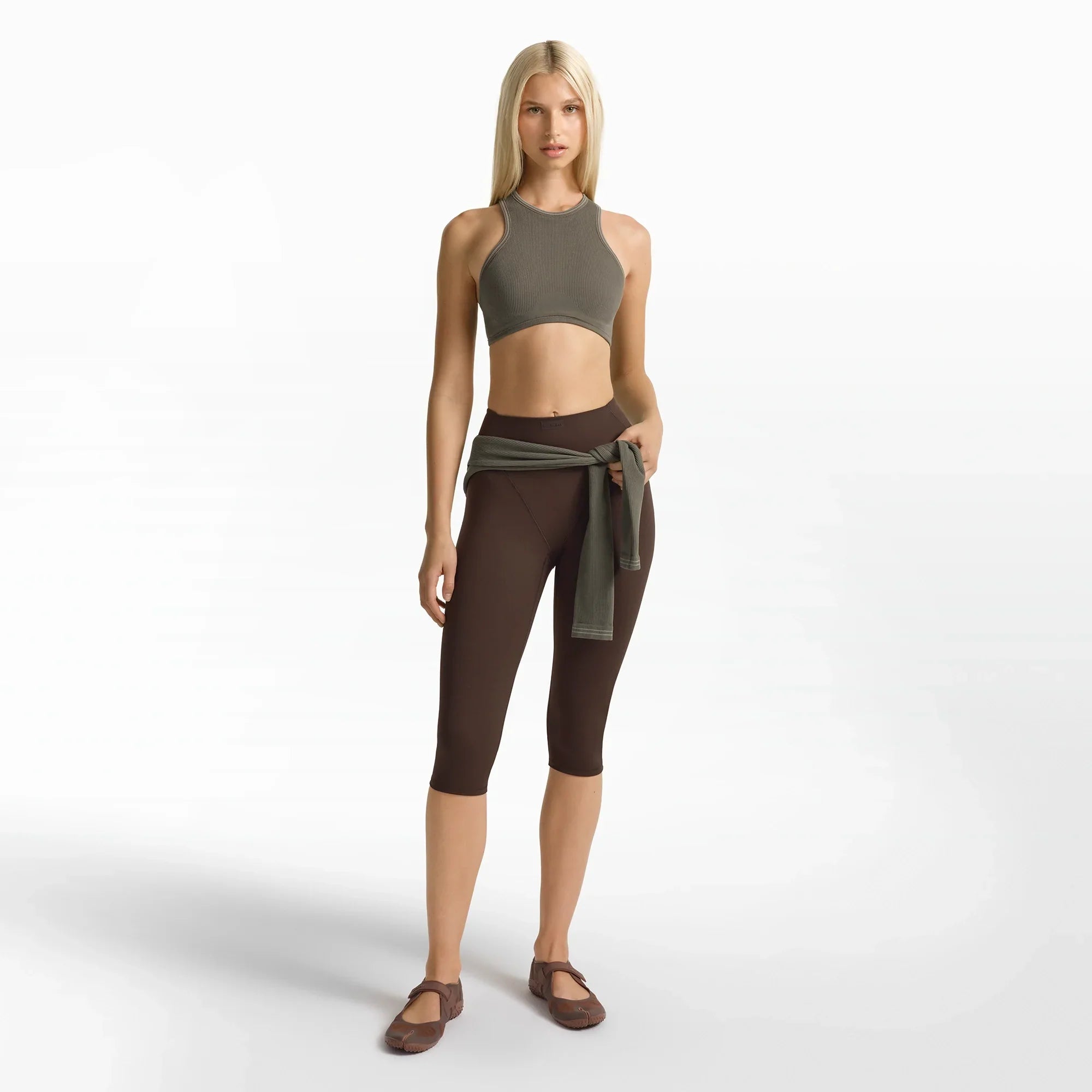 NikeSKIMS RIBBED SEAMLESS RACER FRONT BRA | DUSTY OAKMOSS