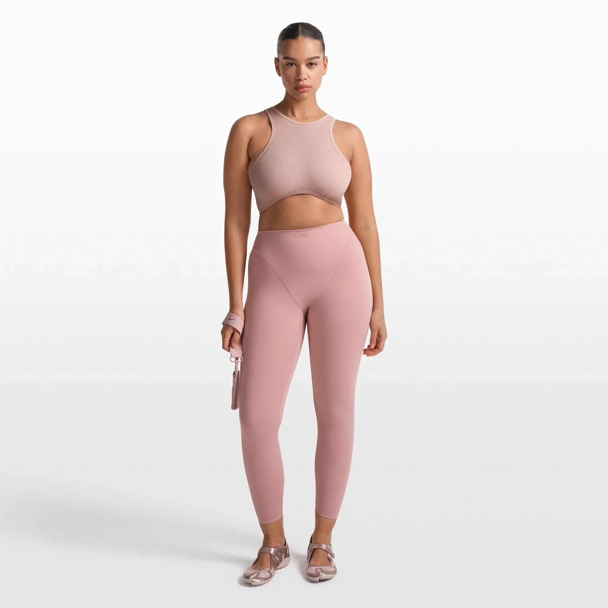 NikeSKIMS RIBBED SEAMLESS RACER FRONT BRA | HIMALAYAN