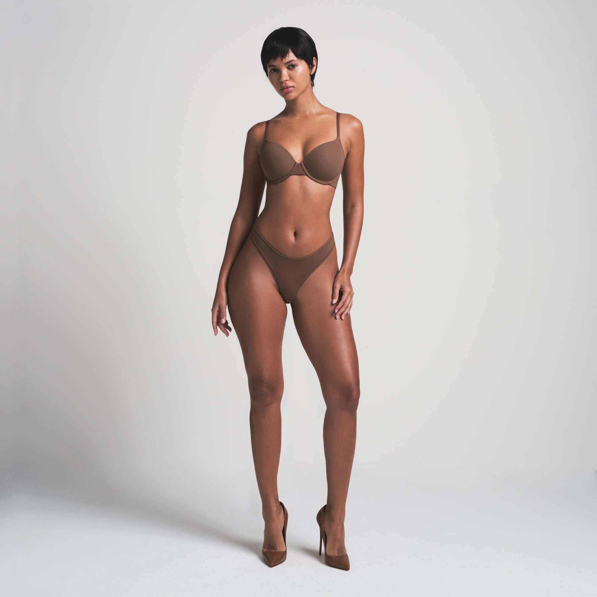 SKIMS FITS EVERYBODY T-SHIRT BRA | JASPER