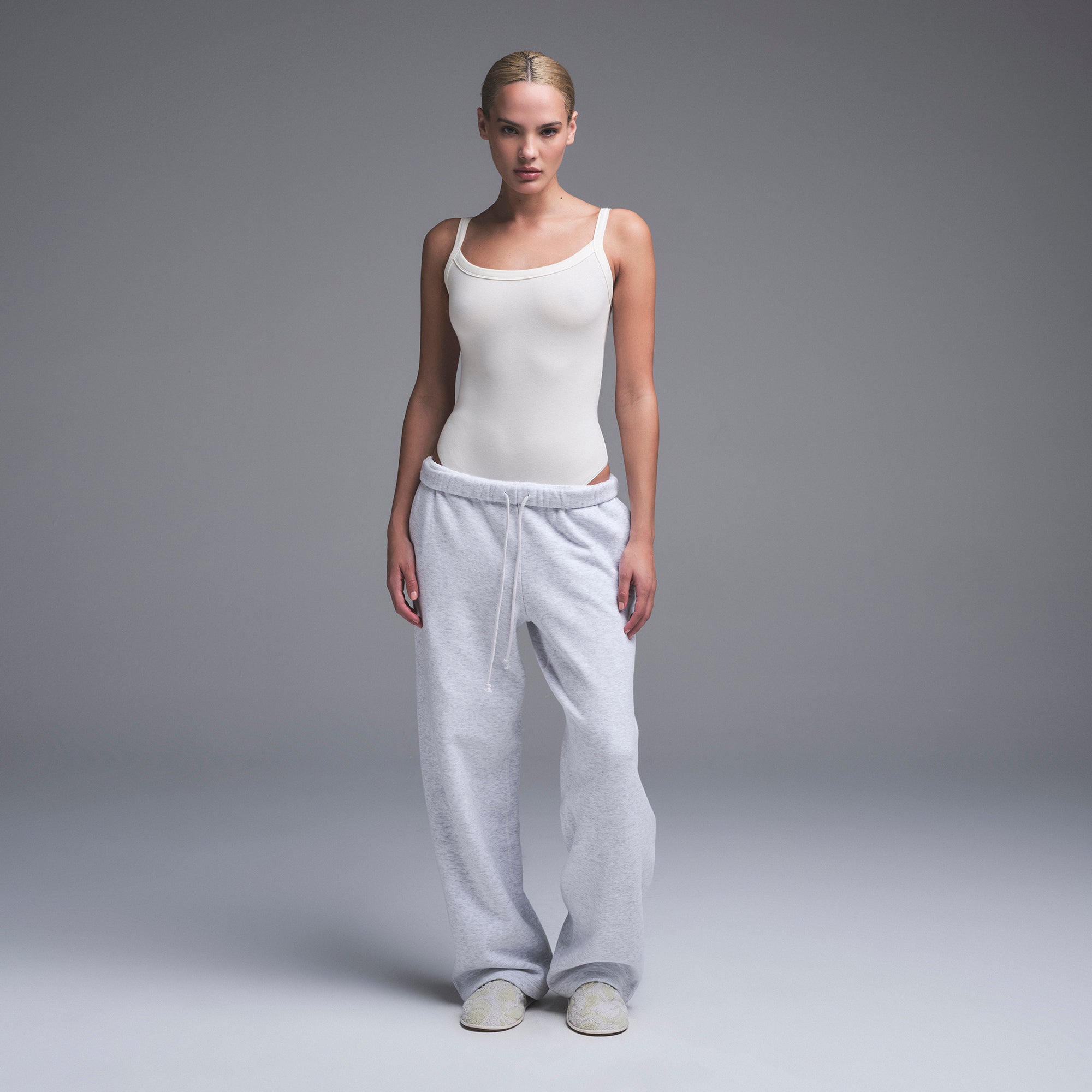 SKIMS COTTON JERSEY SCOOP NECK BODYSUIT | MARBLE