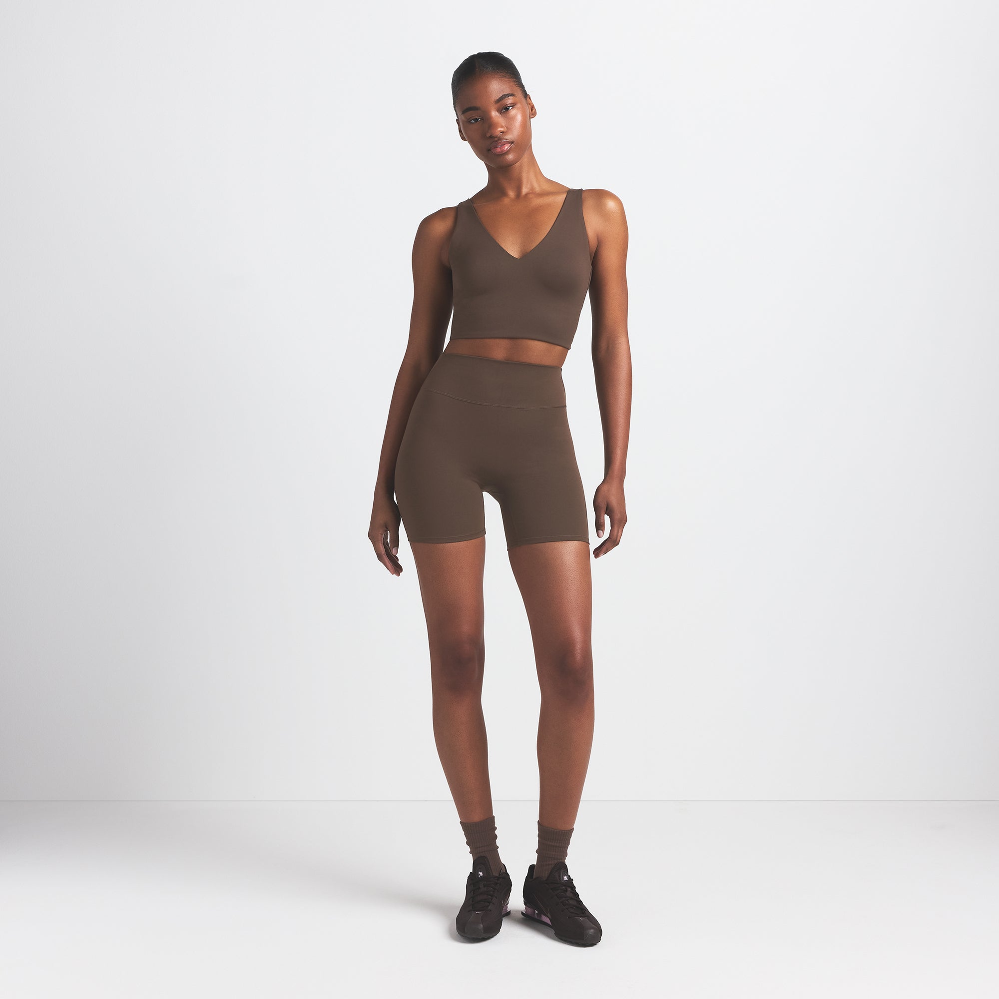 NikeSKIMS MATTE 5" BIKER SHORT | DARK SEPIA