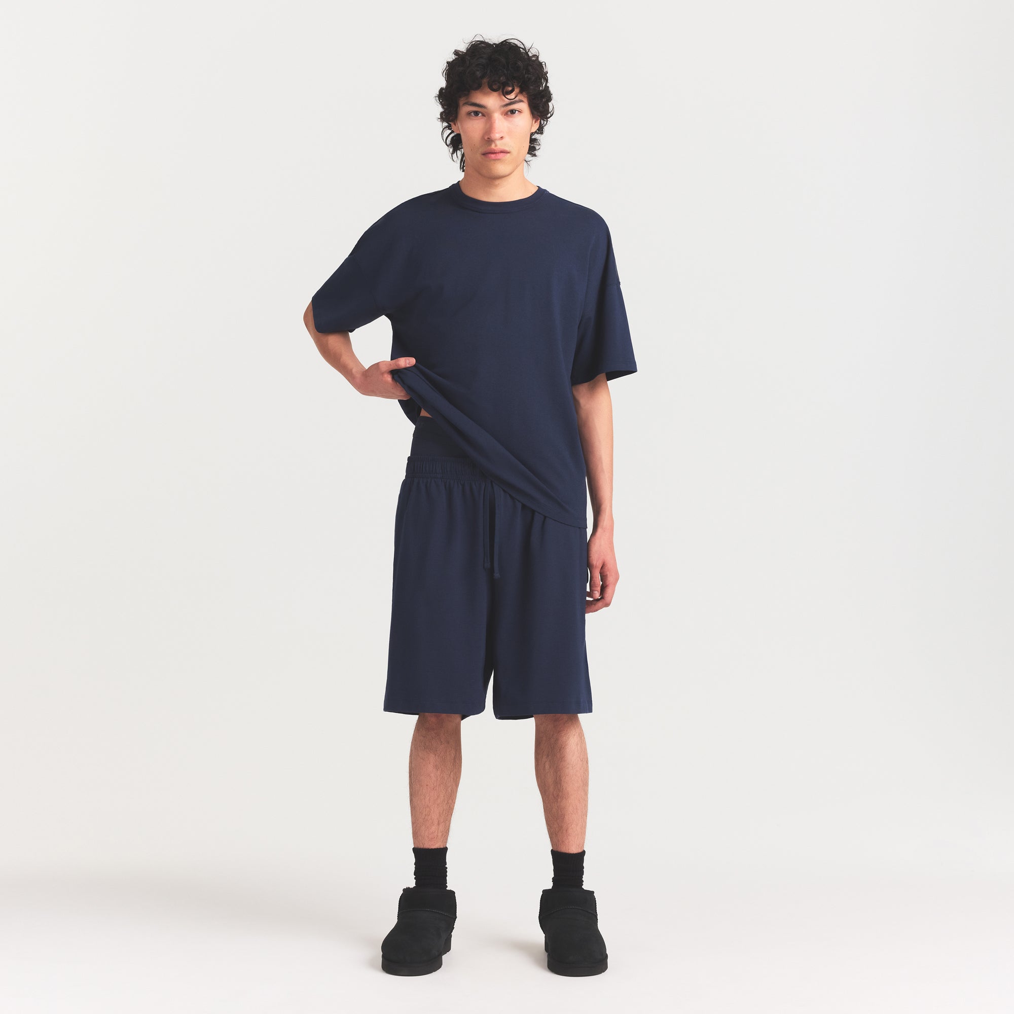 SKIMS JERSEY LOUNGE MENS RELAXED SHORT | NAVY