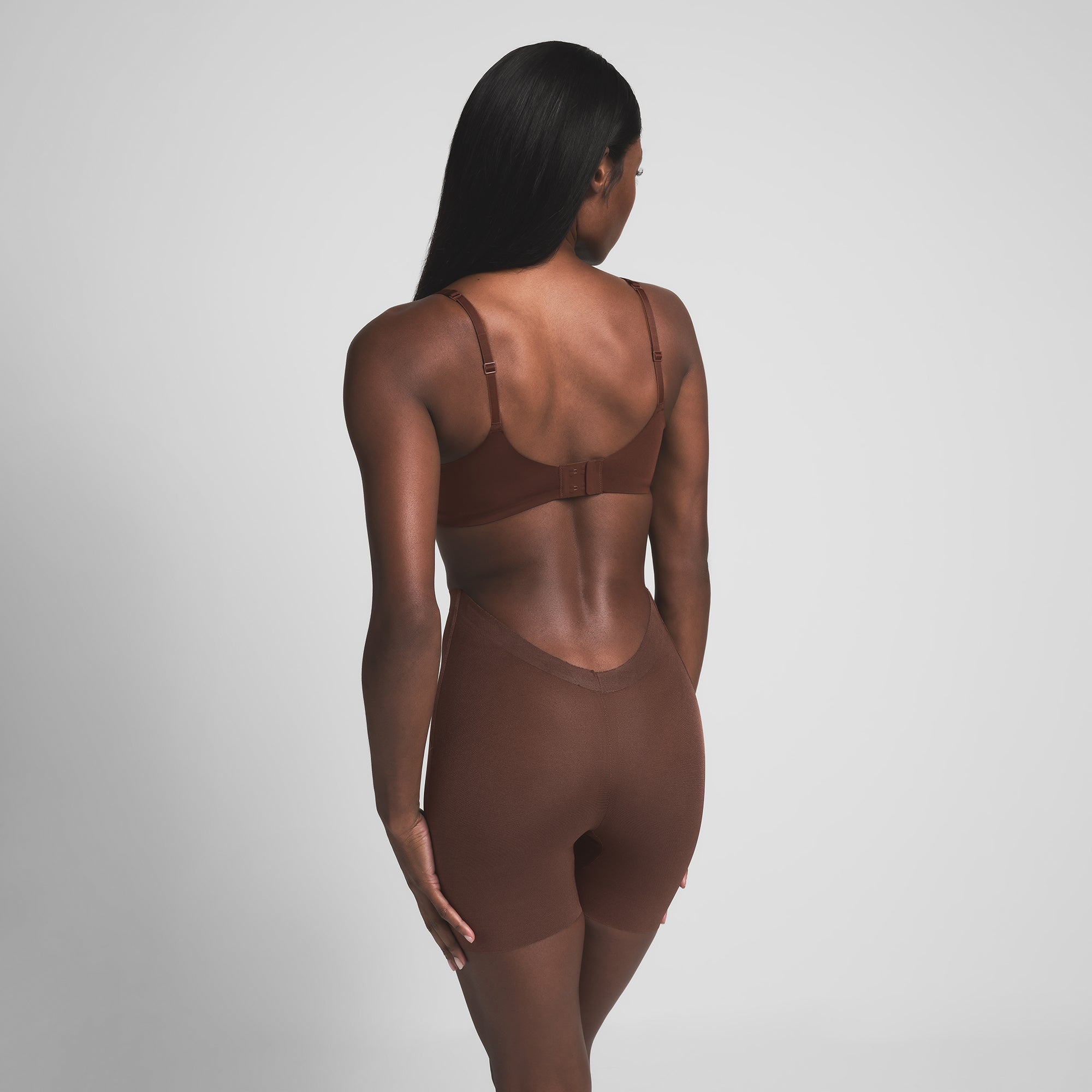 SKIMS SHEER SCULPT LOW BACK SHORT | COCOA