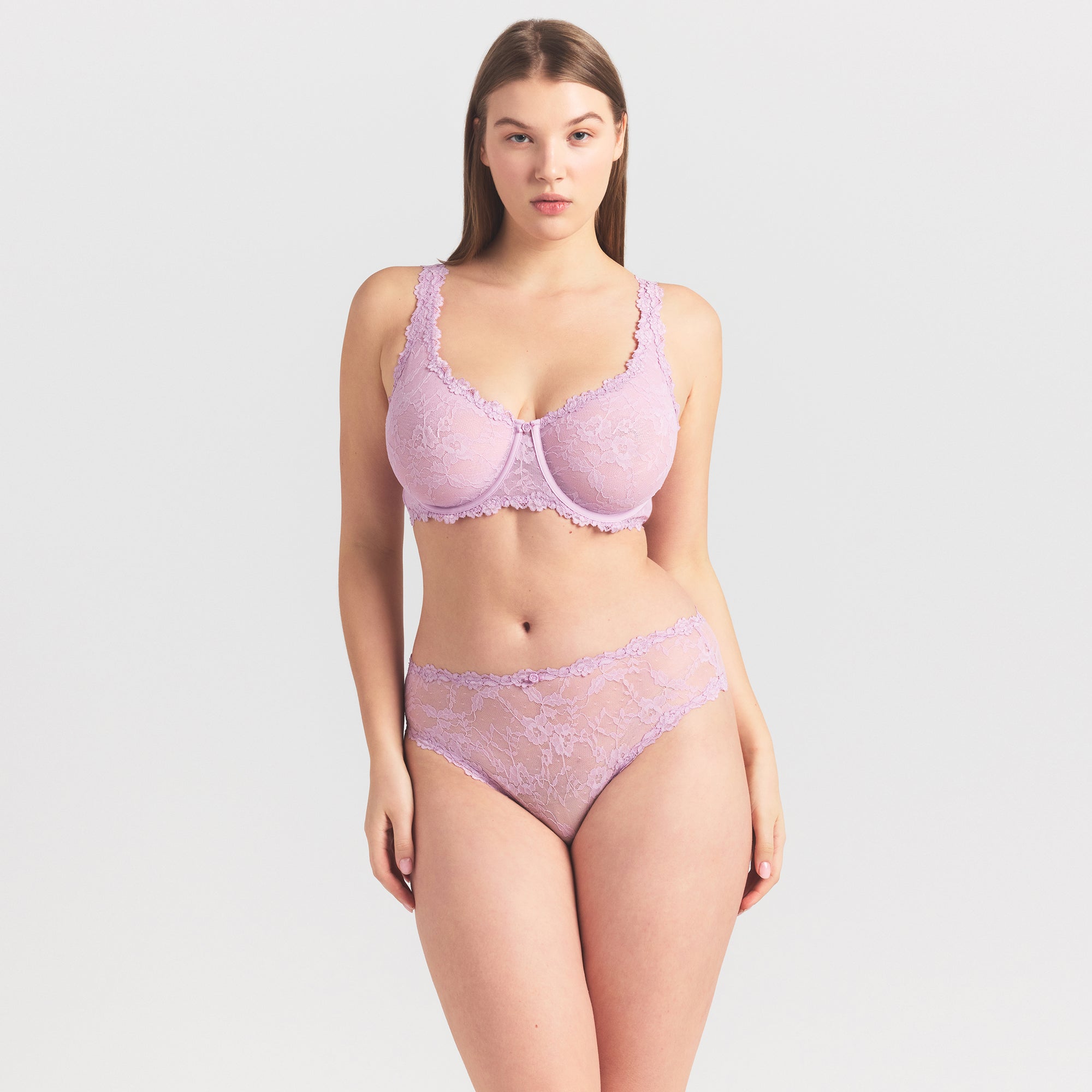 SKIMS STRETCH LACE BRIEF | BABY PINK