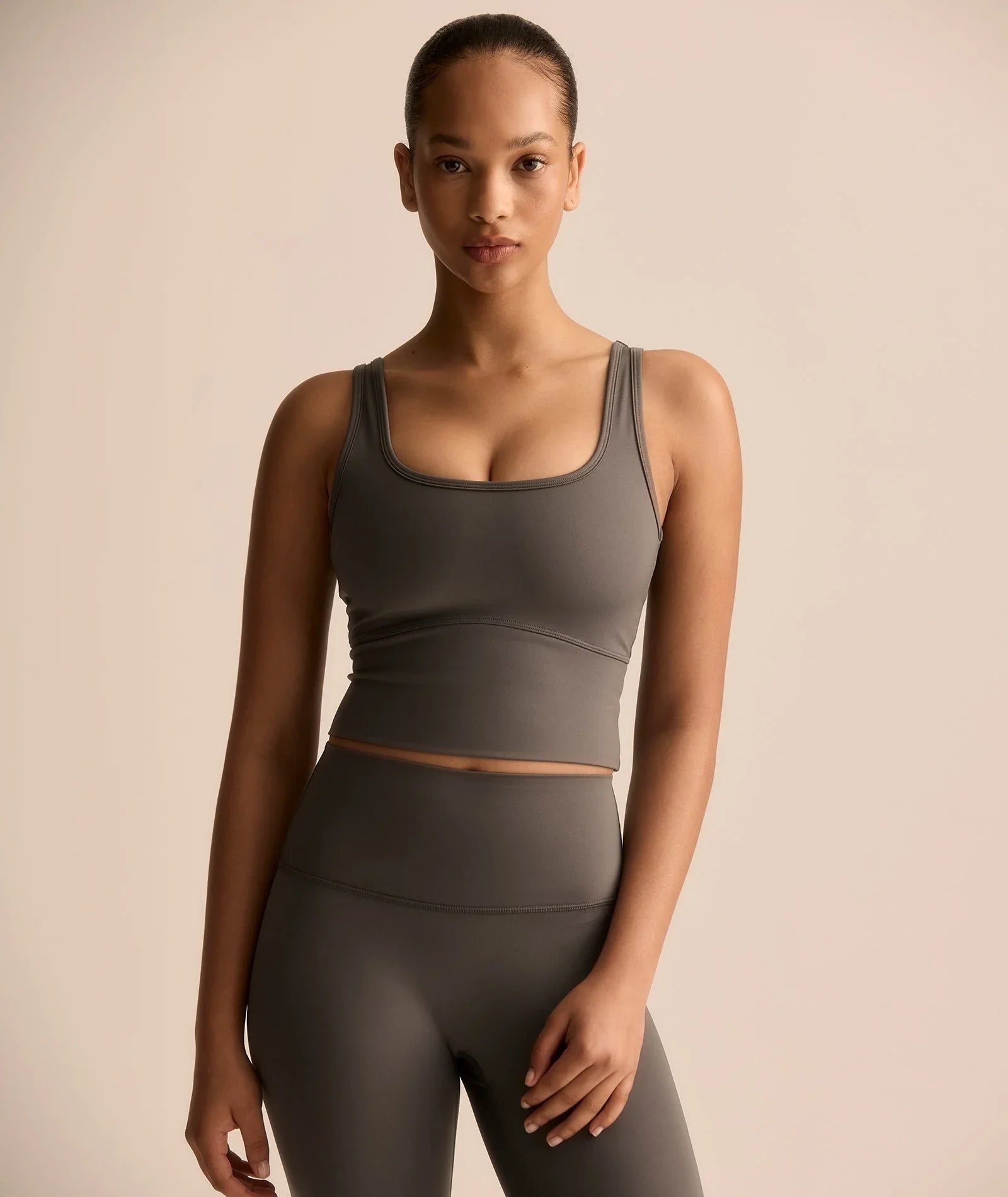 VEHLA CROPPED TANK - SMOKE - Crop Atlet - My Suti