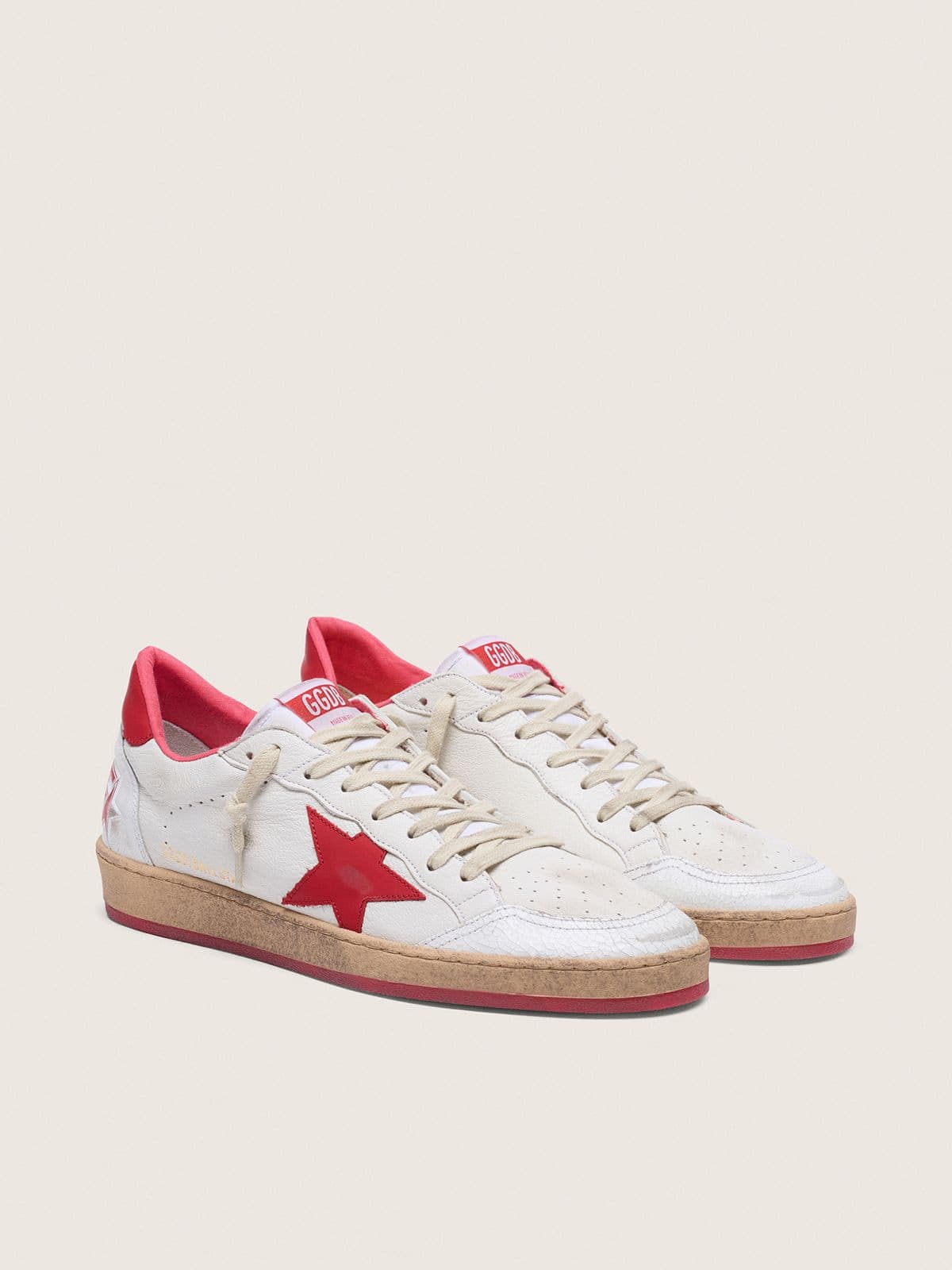 Golden Goose Men's Ball Star in white leather