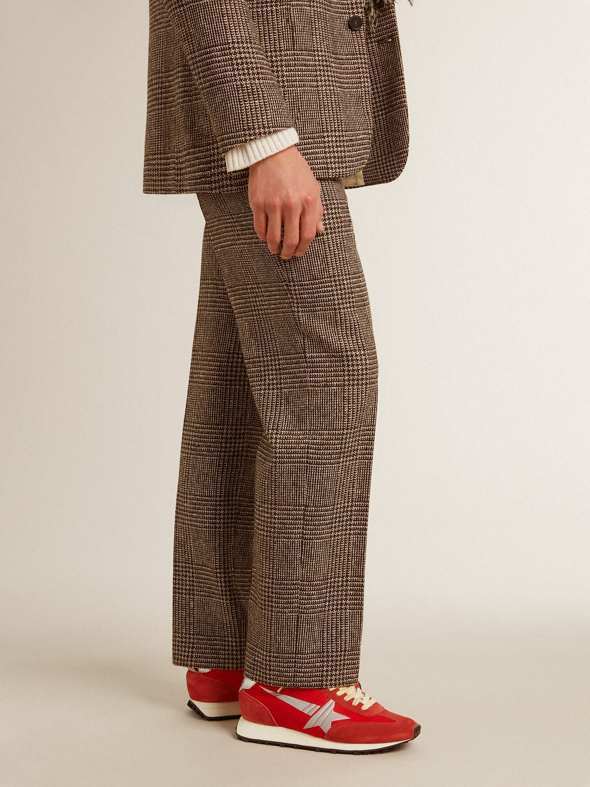 Golden Goose Men’s Marathon with red nylon upper and silver star