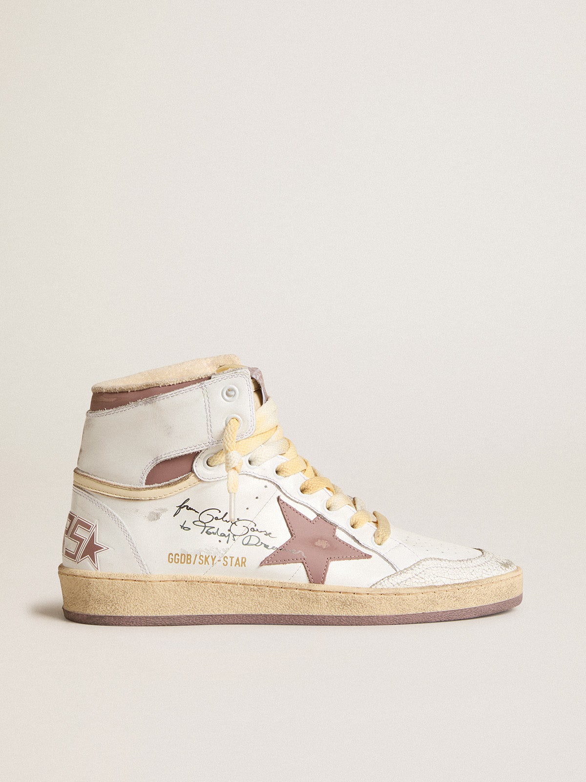 Golden Goose Sky-Star in white leather with pink leather star