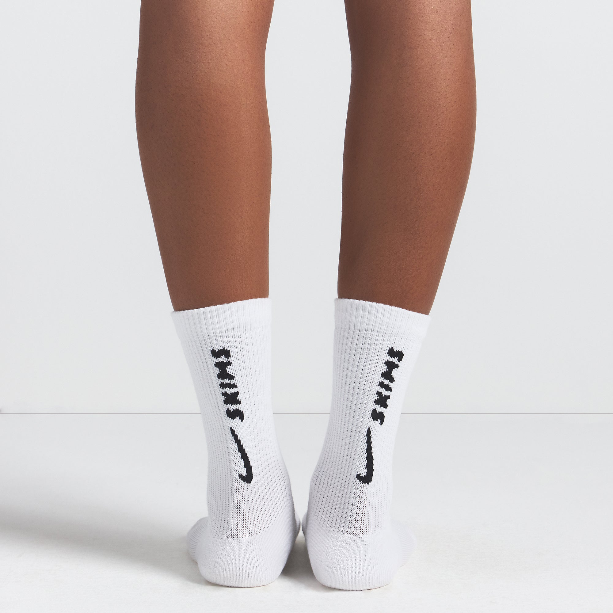 NikeSKIMS ACCESSORIES DRI-FIT CREW SOCK 3-PACK | SNOW