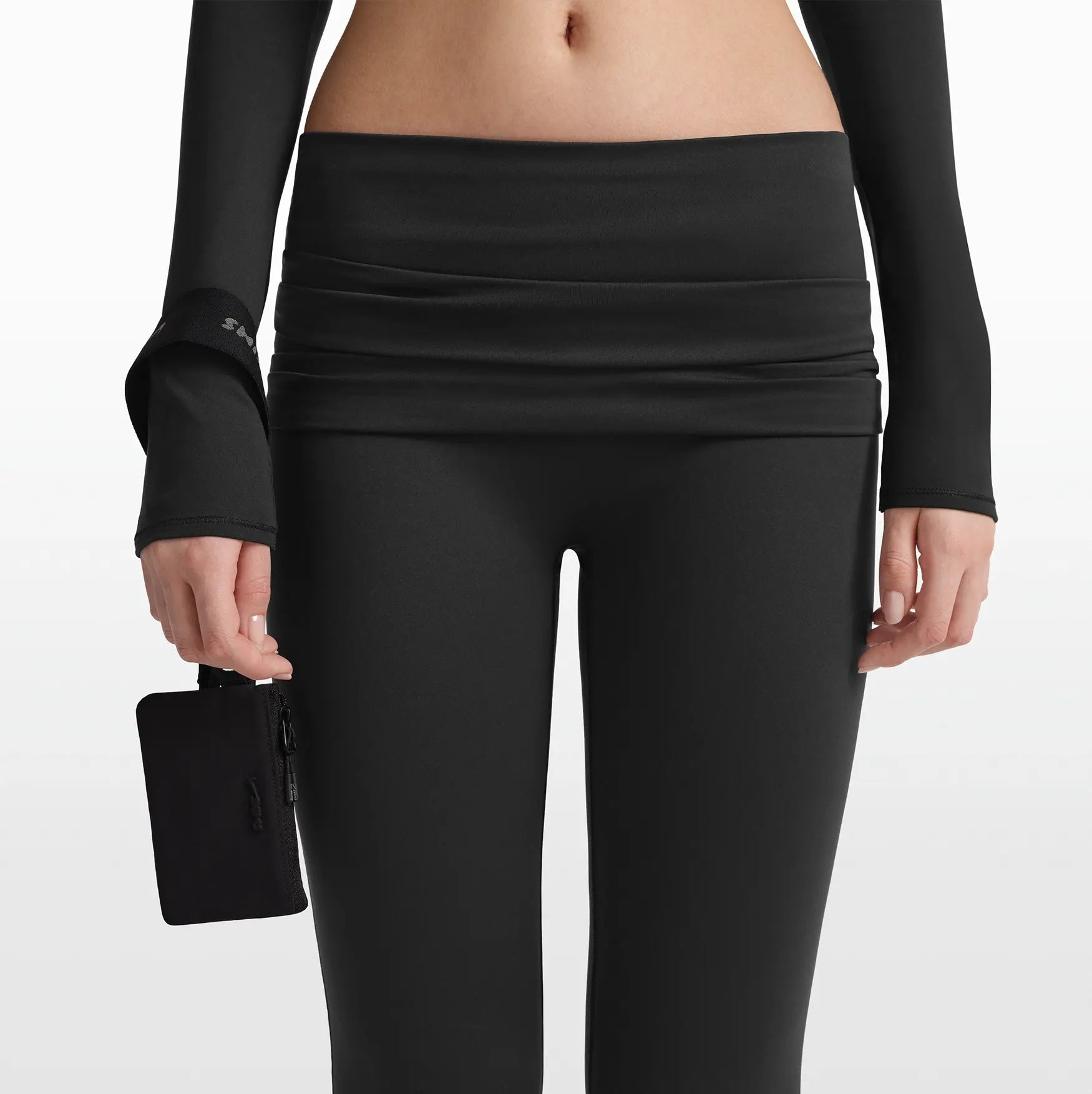 NikeSKIMS ACCESSORIES CLIPPABLE POUCH | OBSIDIAN