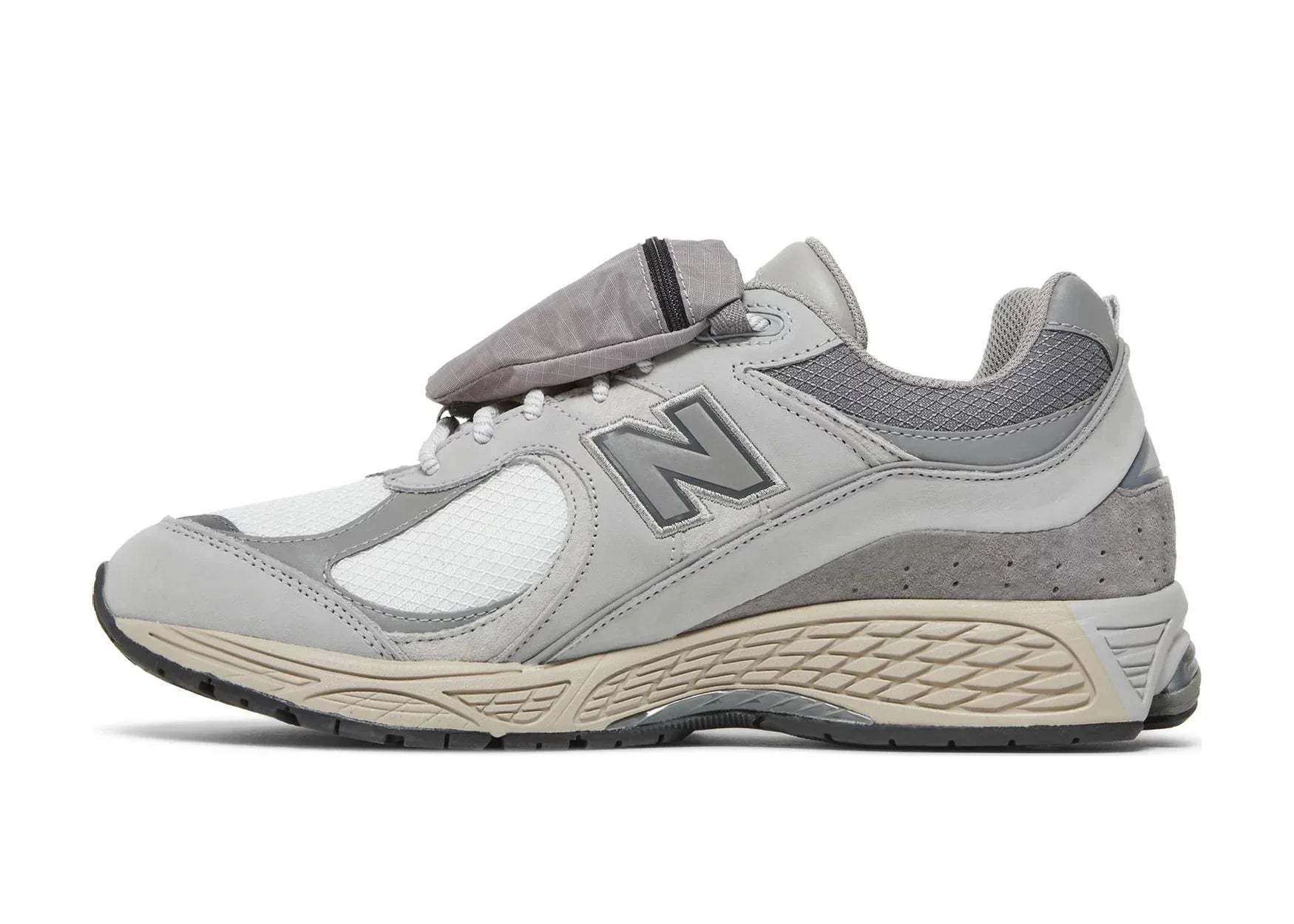 New Balance 2002R Grey Pocket - My Suti
