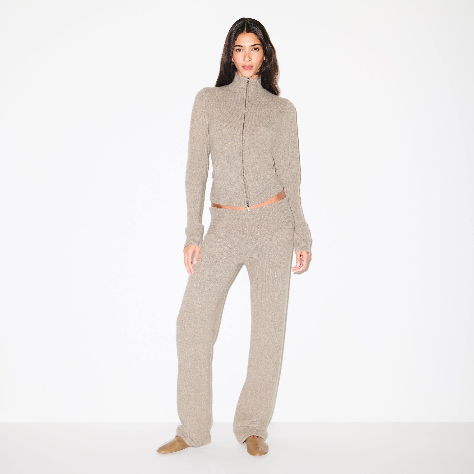 SKIMS WOOL CASHMERE ZIP UP MOCK NECK SWEATER | LINEN