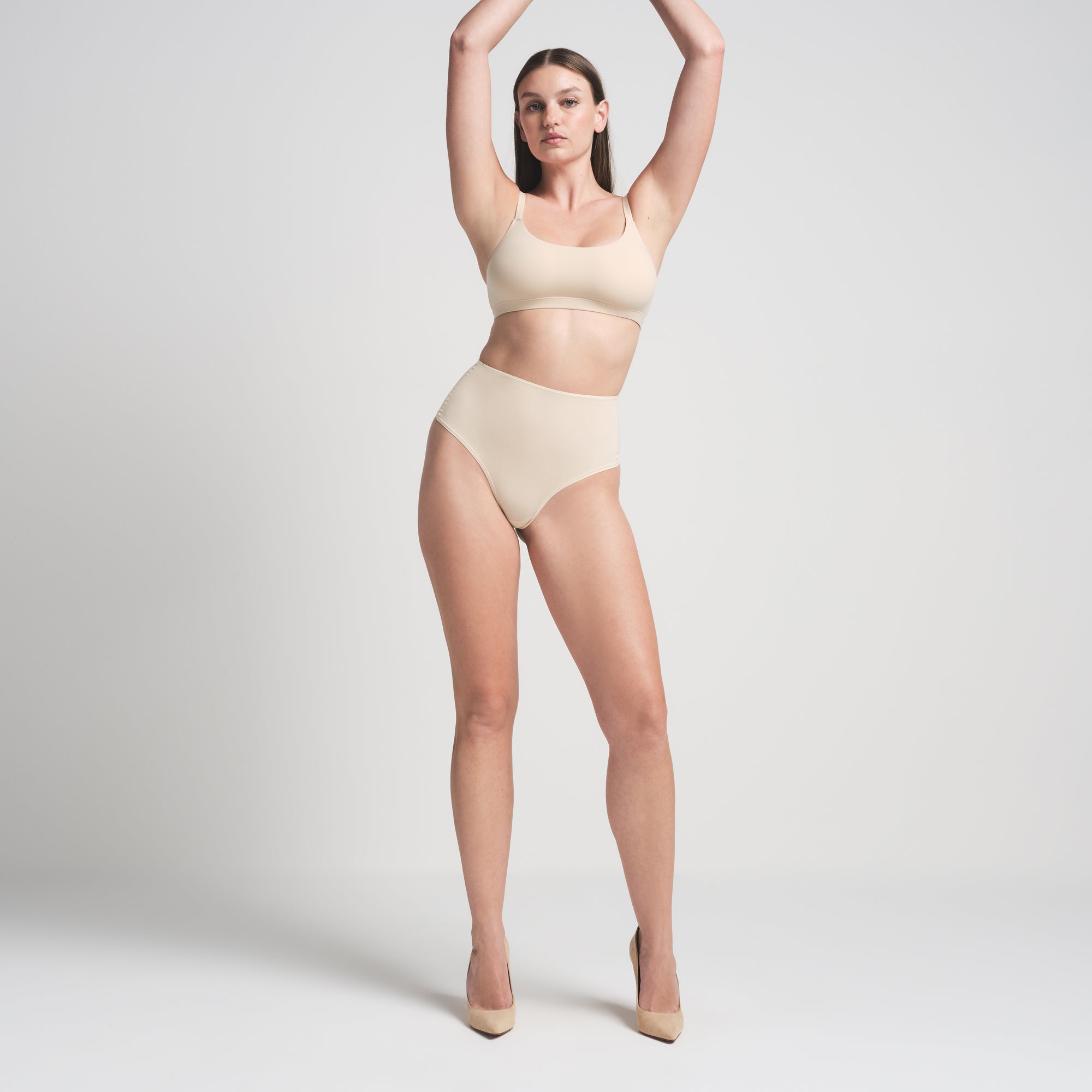 SKIMS FITS EVERYBODY HIGH-WAISTED THONG | SAND