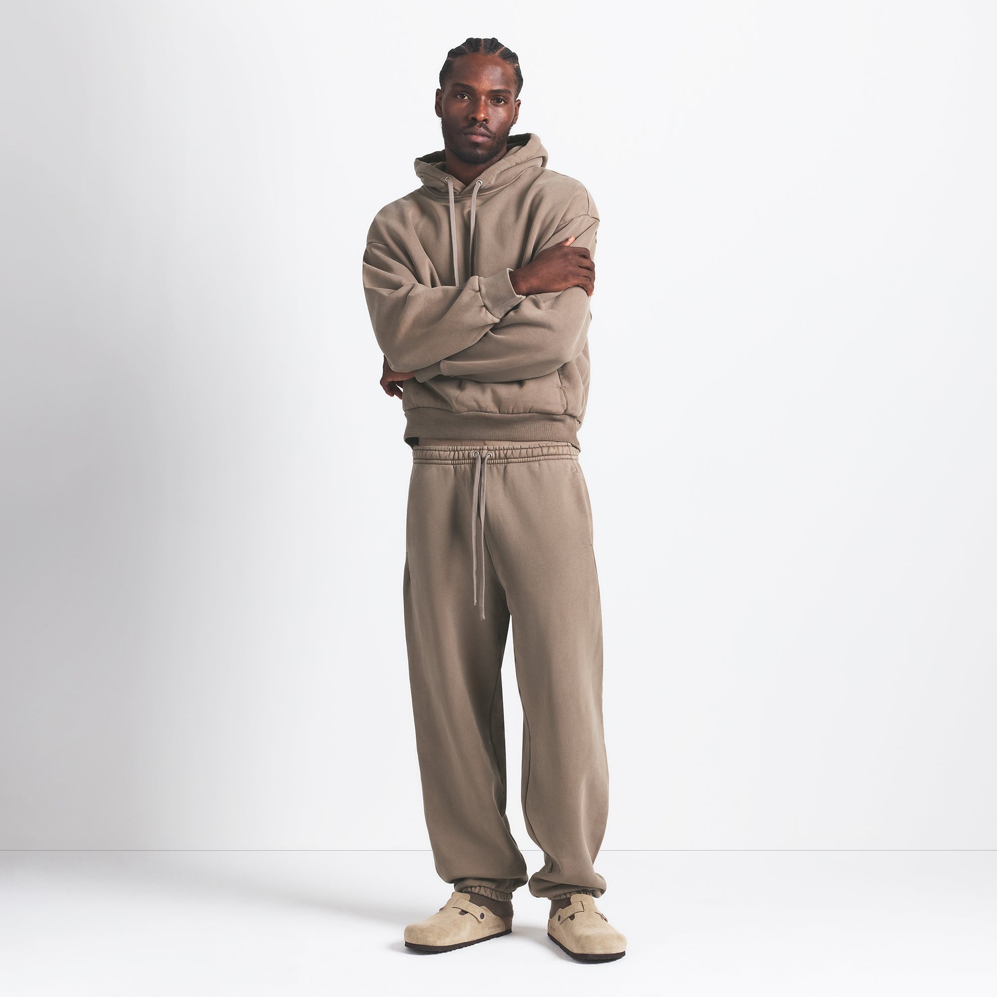 SKIMS HEAVYWEIGHT FLEECE MENS JOGGER | TRUFFLE