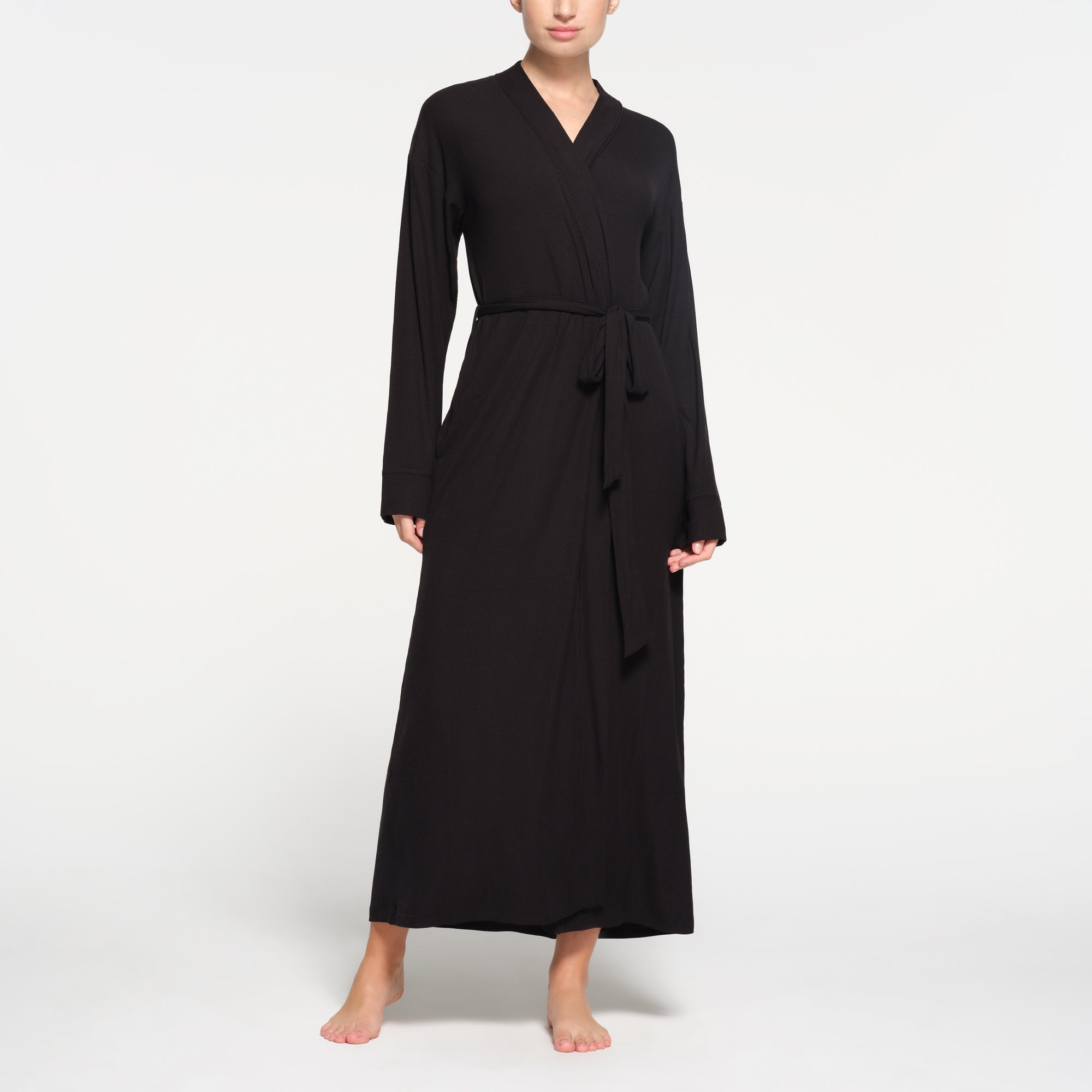 SKIMS SOFT LOUNGE LONG ROBE | ONYX