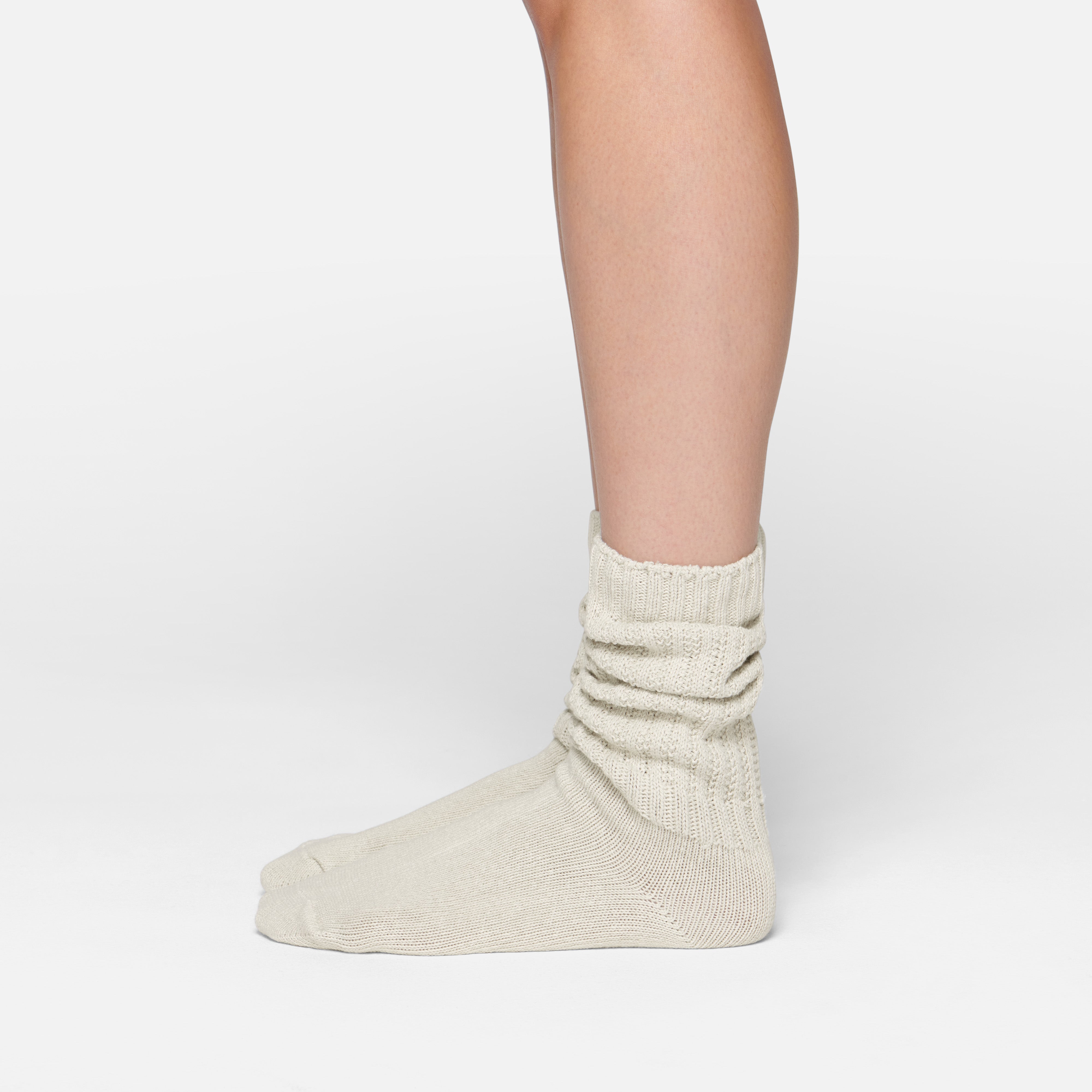 SKIMS SLOUCH SOCK | BONE