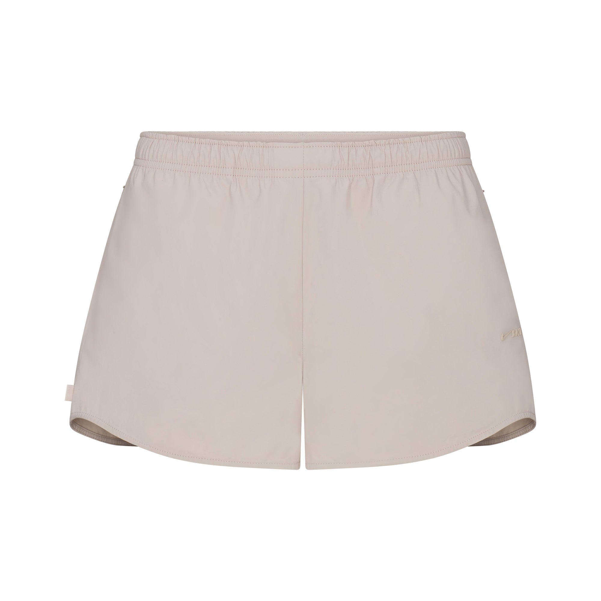 NikeSKIMS WOVEN NYLON 2.5" RUNNER SHORT | STONE