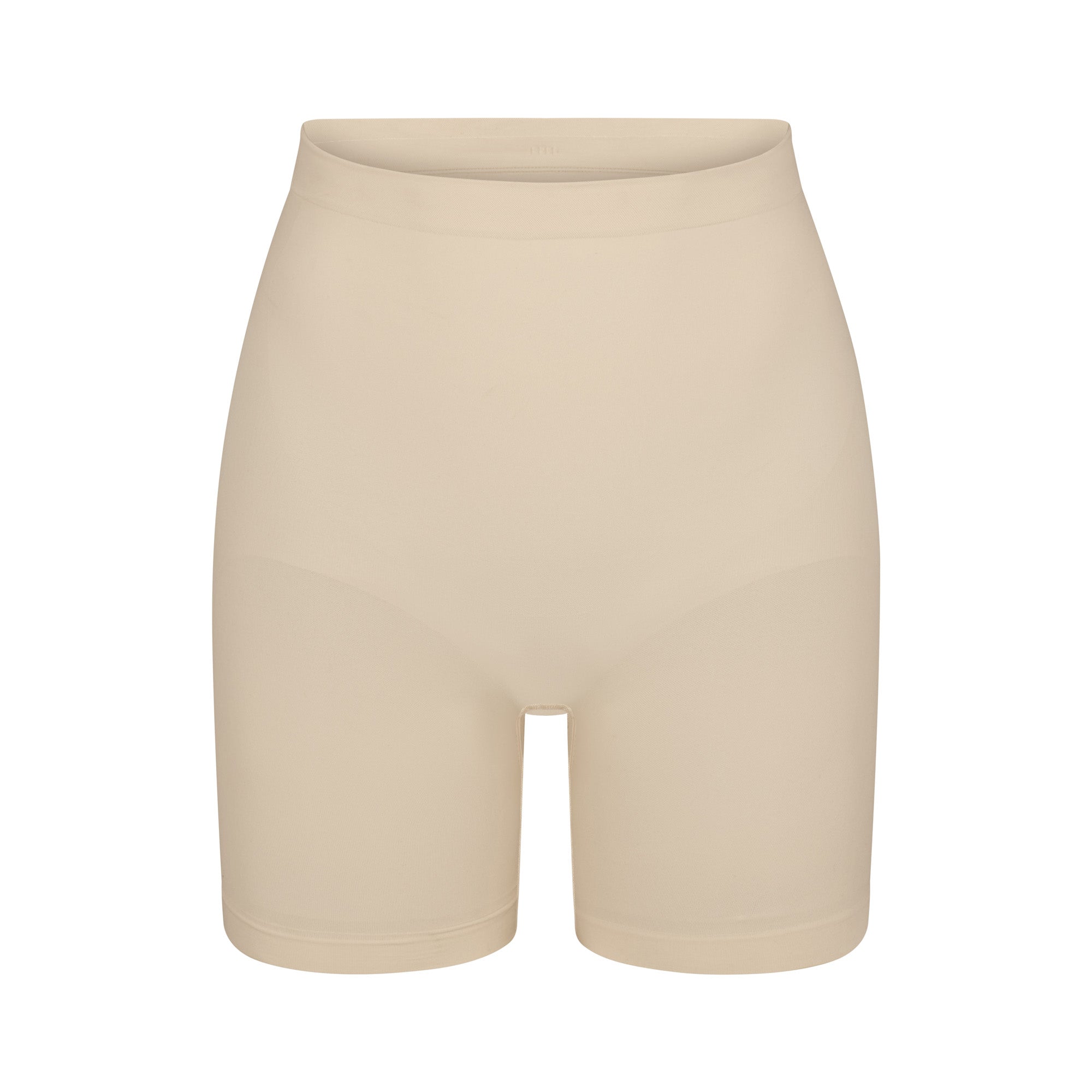 SKIMS SEAMLESS SCULPT MID THIGH SHORT | SAND