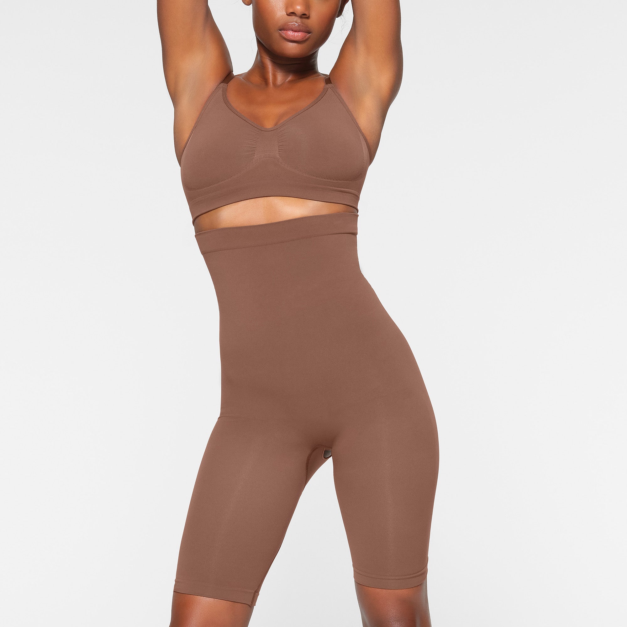 SKIMS SEAMLESS SCULPT HIGH-WAISTED ABOVE THE KNEE SHORT | JASPER