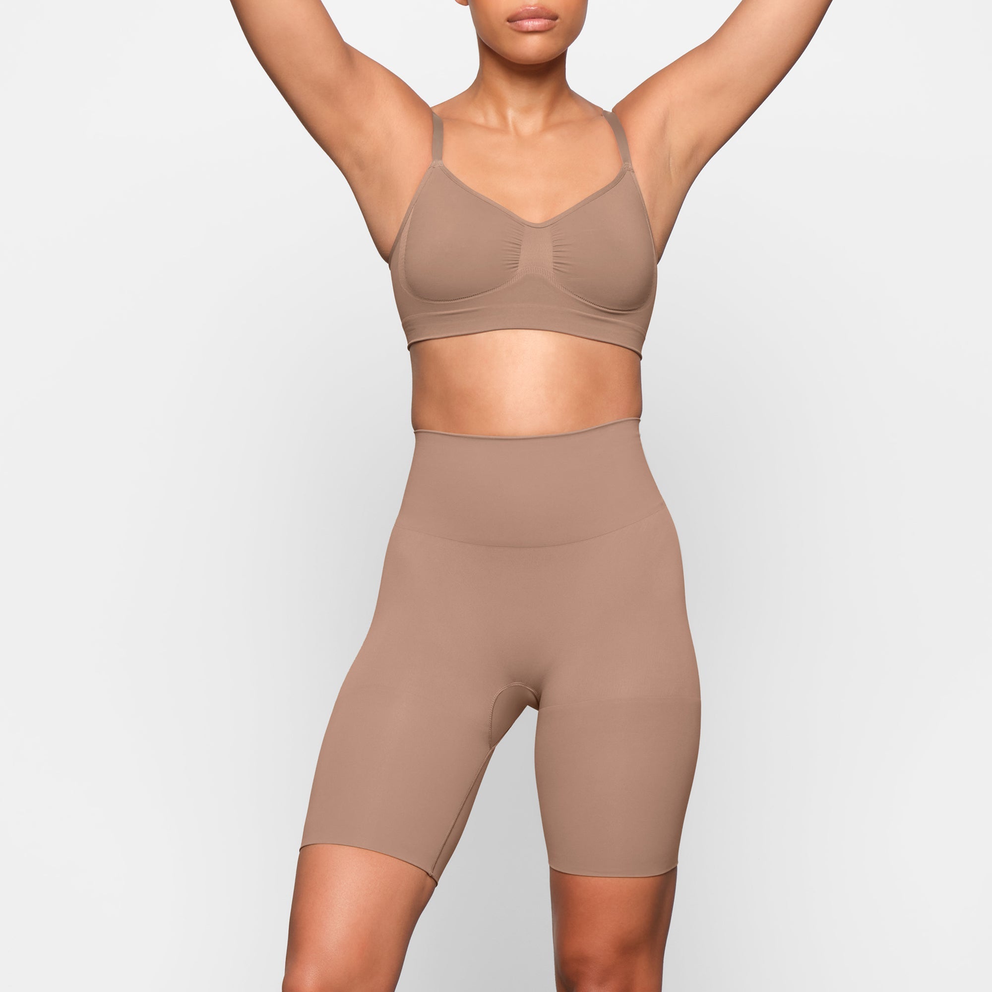 SKIMS SEAMLESS SCULPT BUTT LIFTING SHORT | SIENNA