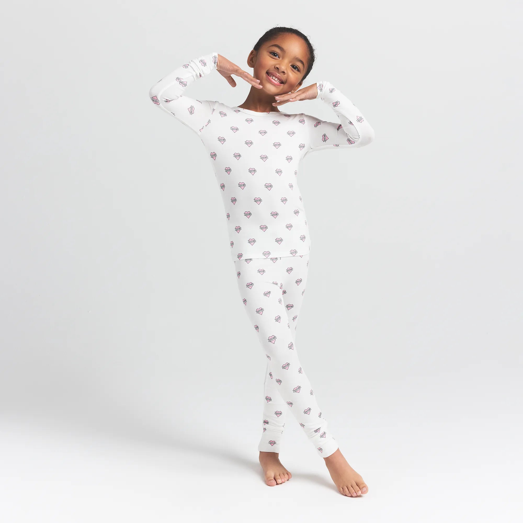 SKIMS SLEEP KIDS SLEEP SET | MARBLE HEART BANNER