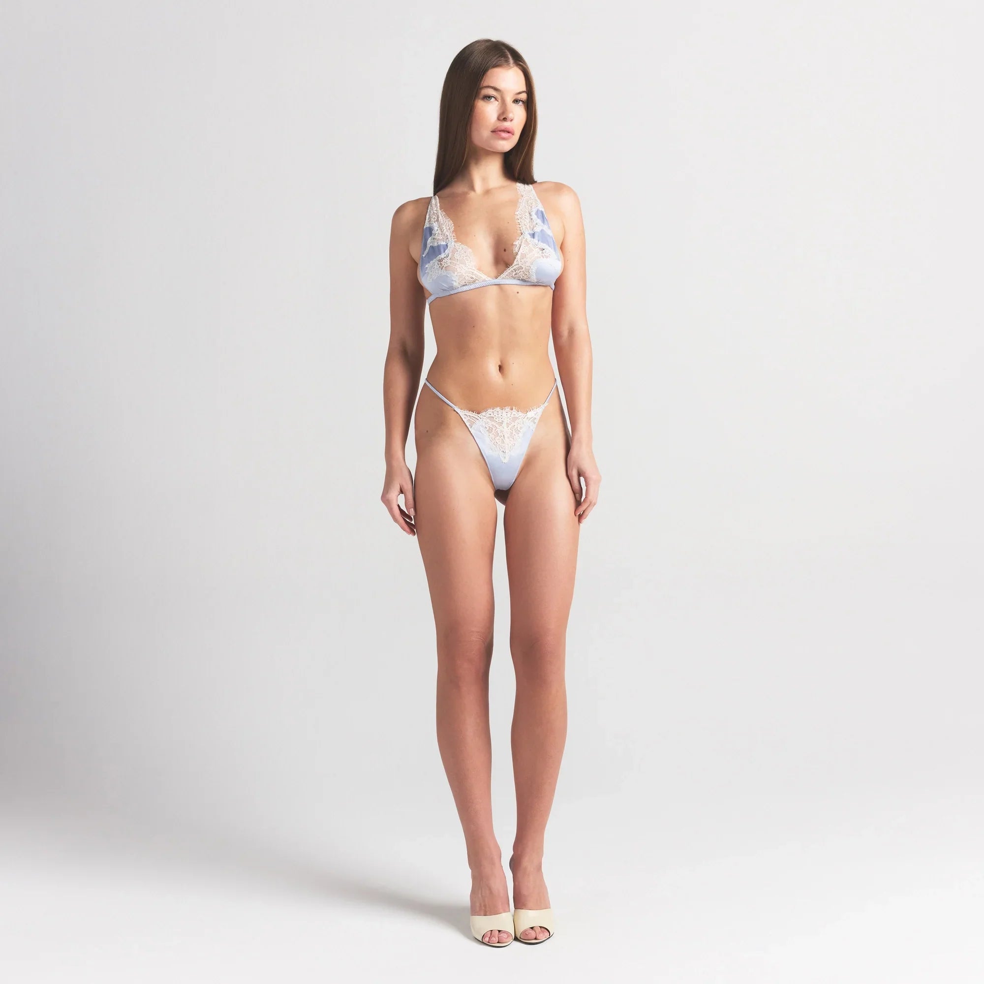 SKIMS SILK LACE STRING THONG | PERIWINKLE CONTRAST
