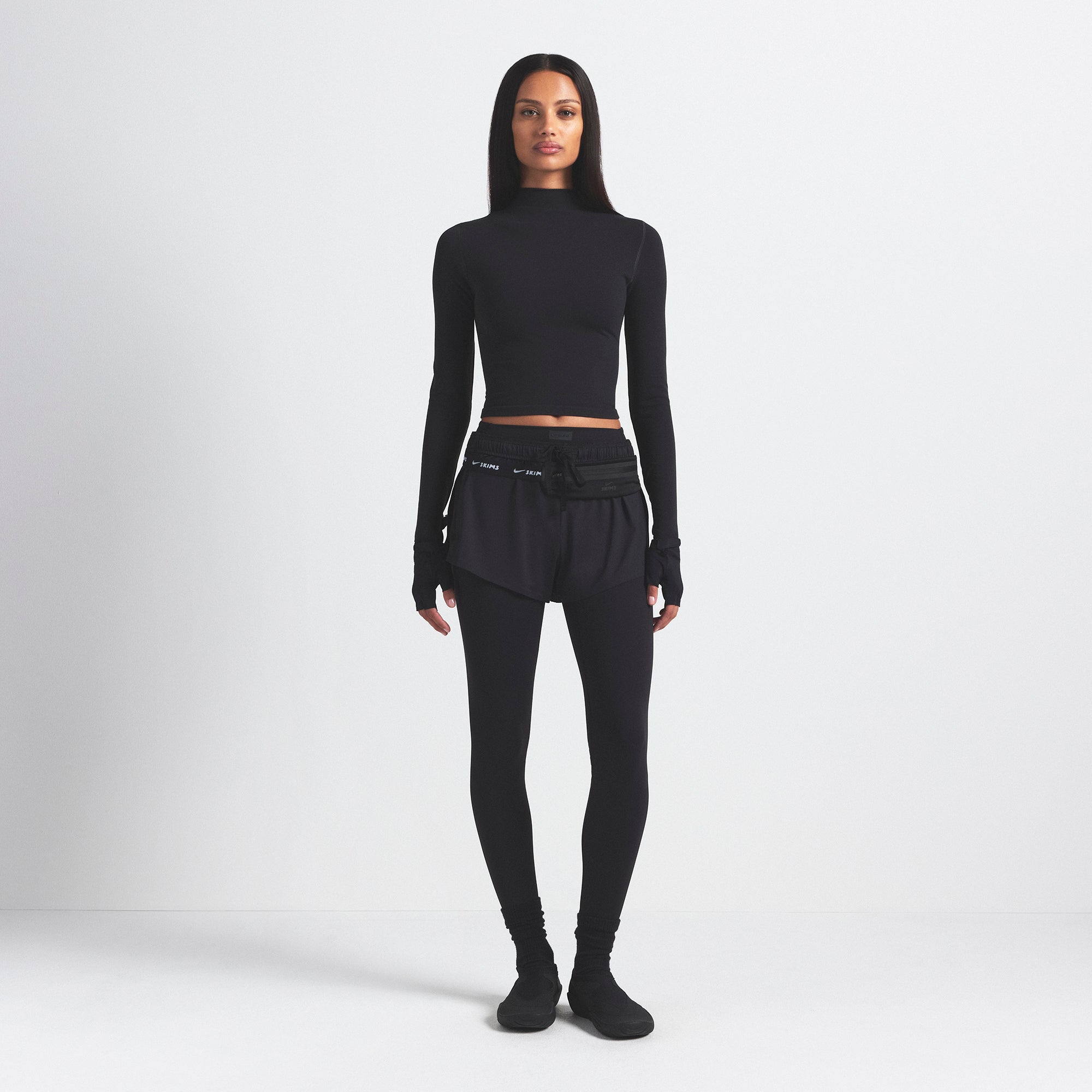 NikeSKIMS VINTAGE SEAMLESS MOCK NECK CROP TOP | OBSIDIAN