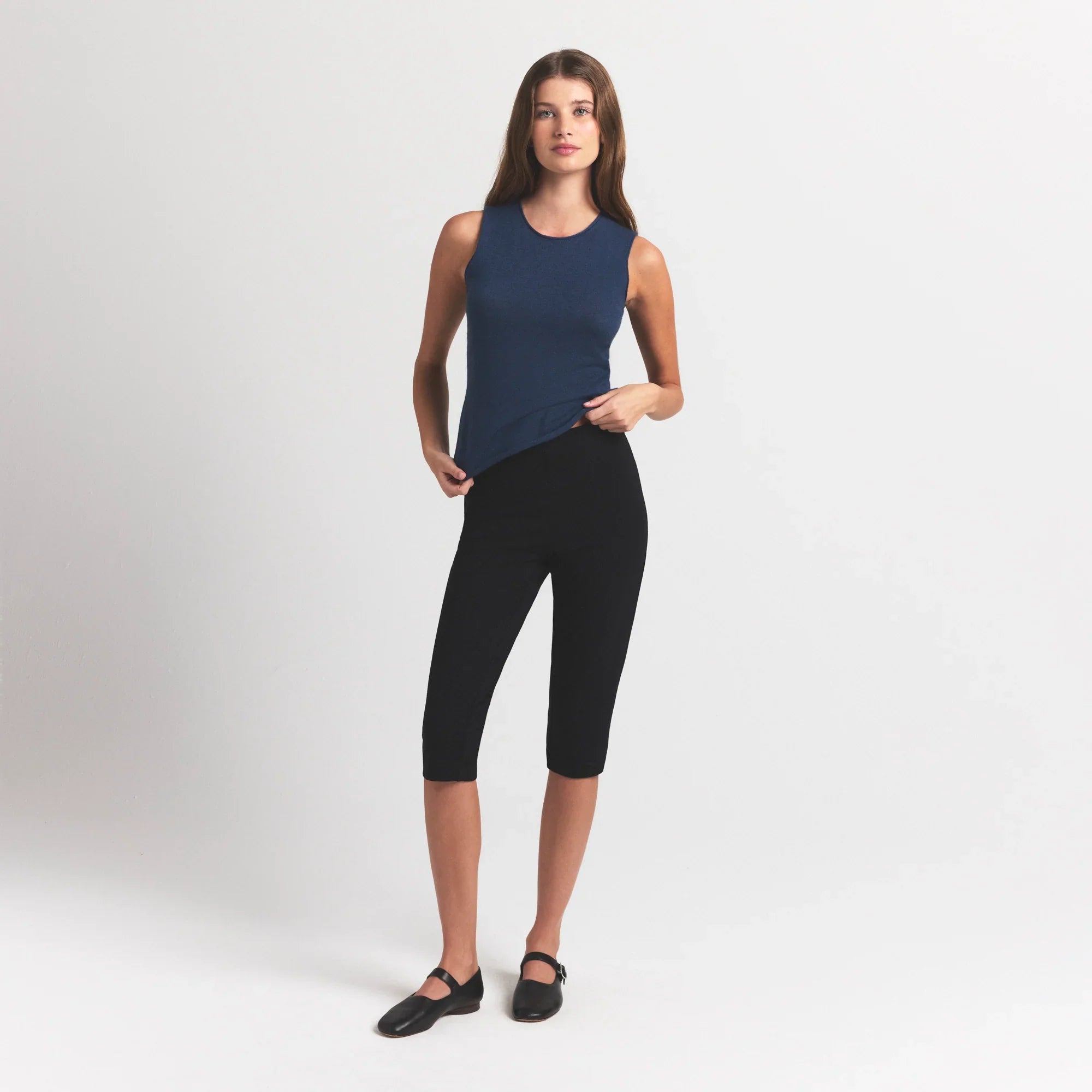 SKIMS FEATHERWEIGHT CASHMERE SLEEVELESS TOP | INDIGO