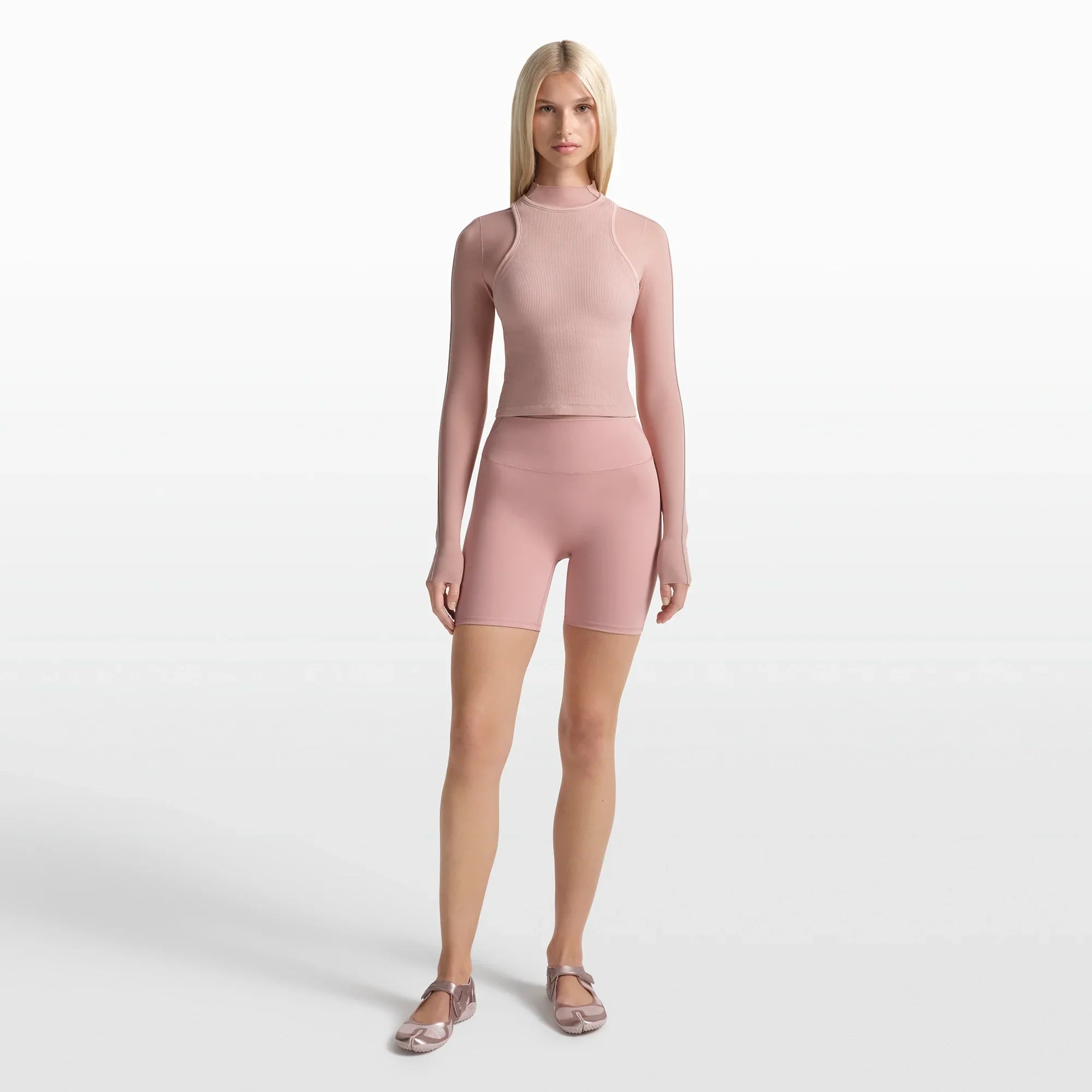 NikeSKIMS RIBBED SEAMLESS RACER FRONT TANK | HIMALAYAN