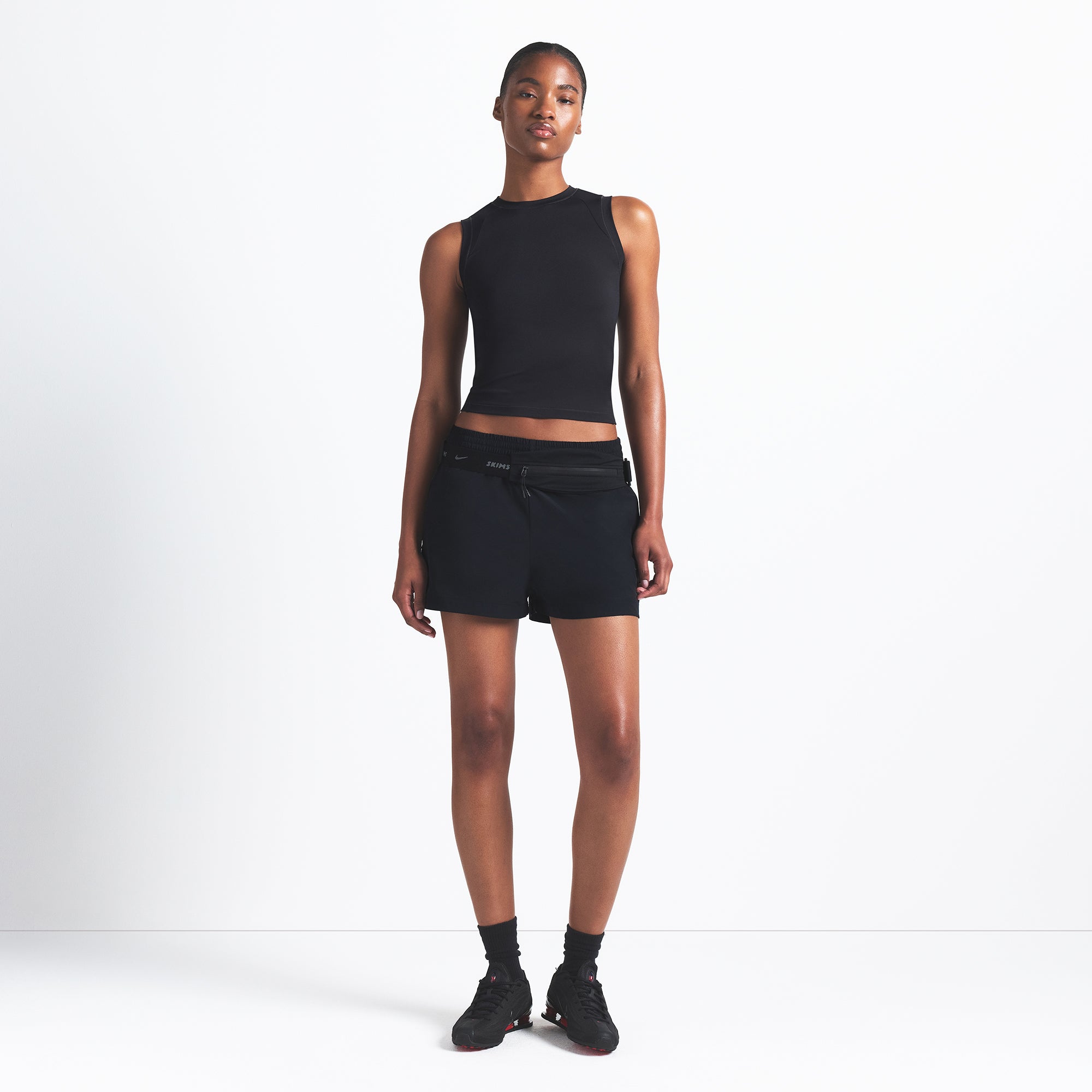 NikeSKIMS AIRY MUSCLE TEE | OBSIDIAN