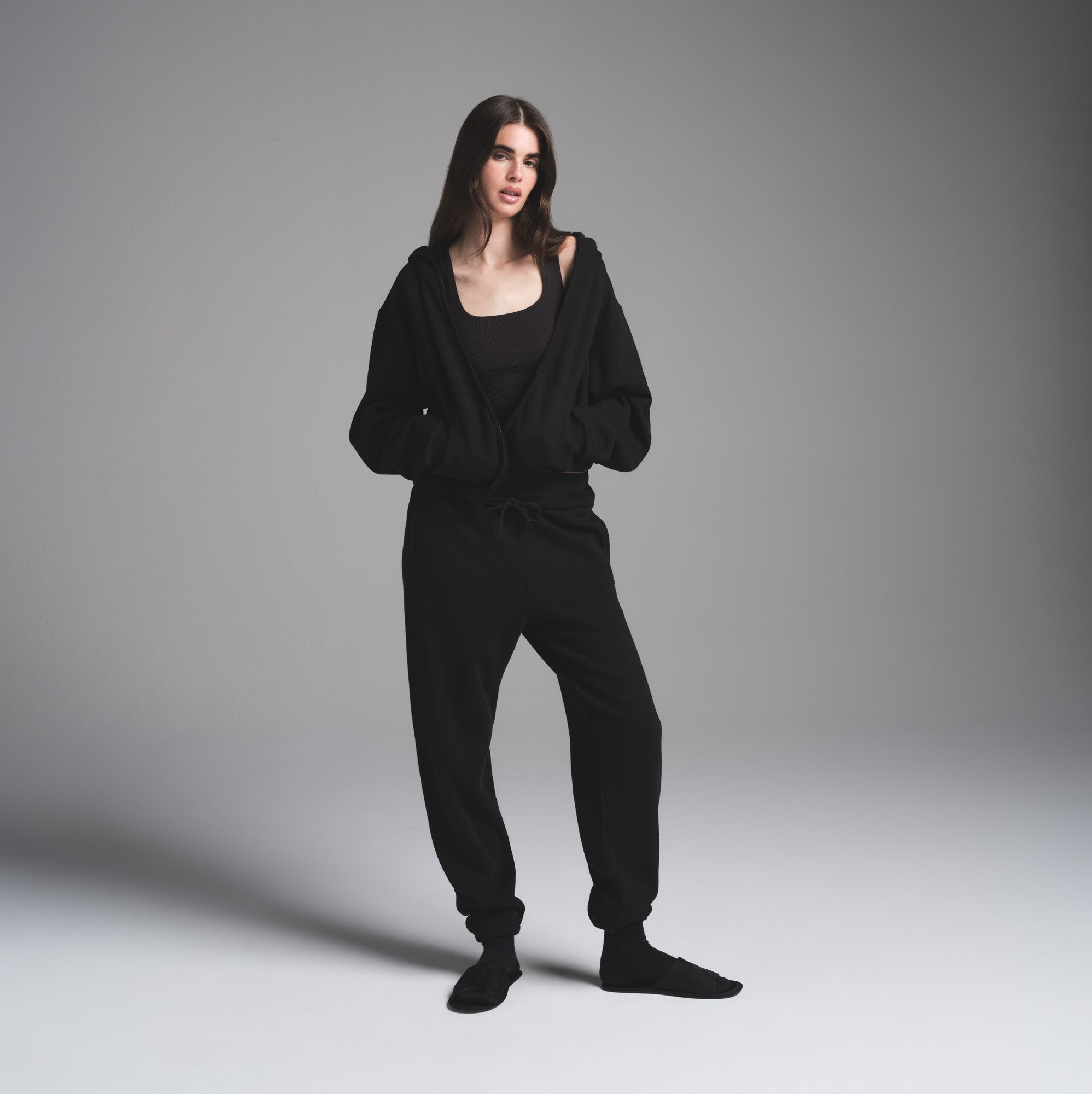 SKIMS COTTON FLEECE CLASSIC ZIP UP HOODIE | ONYX