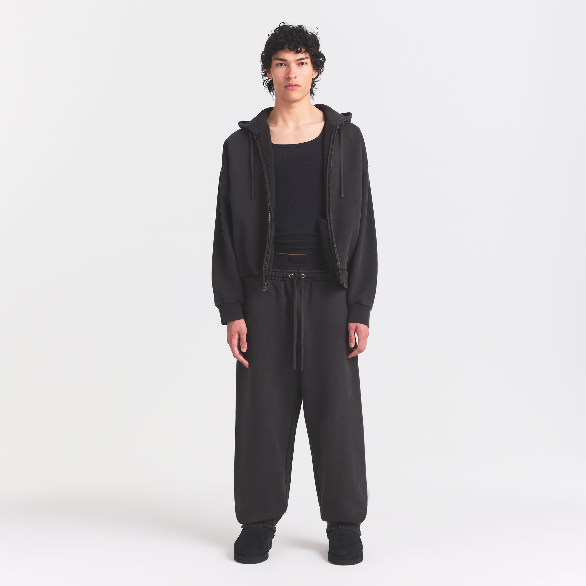 SKIMS HEAVYWEIGHT FLEECE MENS ZIP UP HOODIE | WASHED ONYX