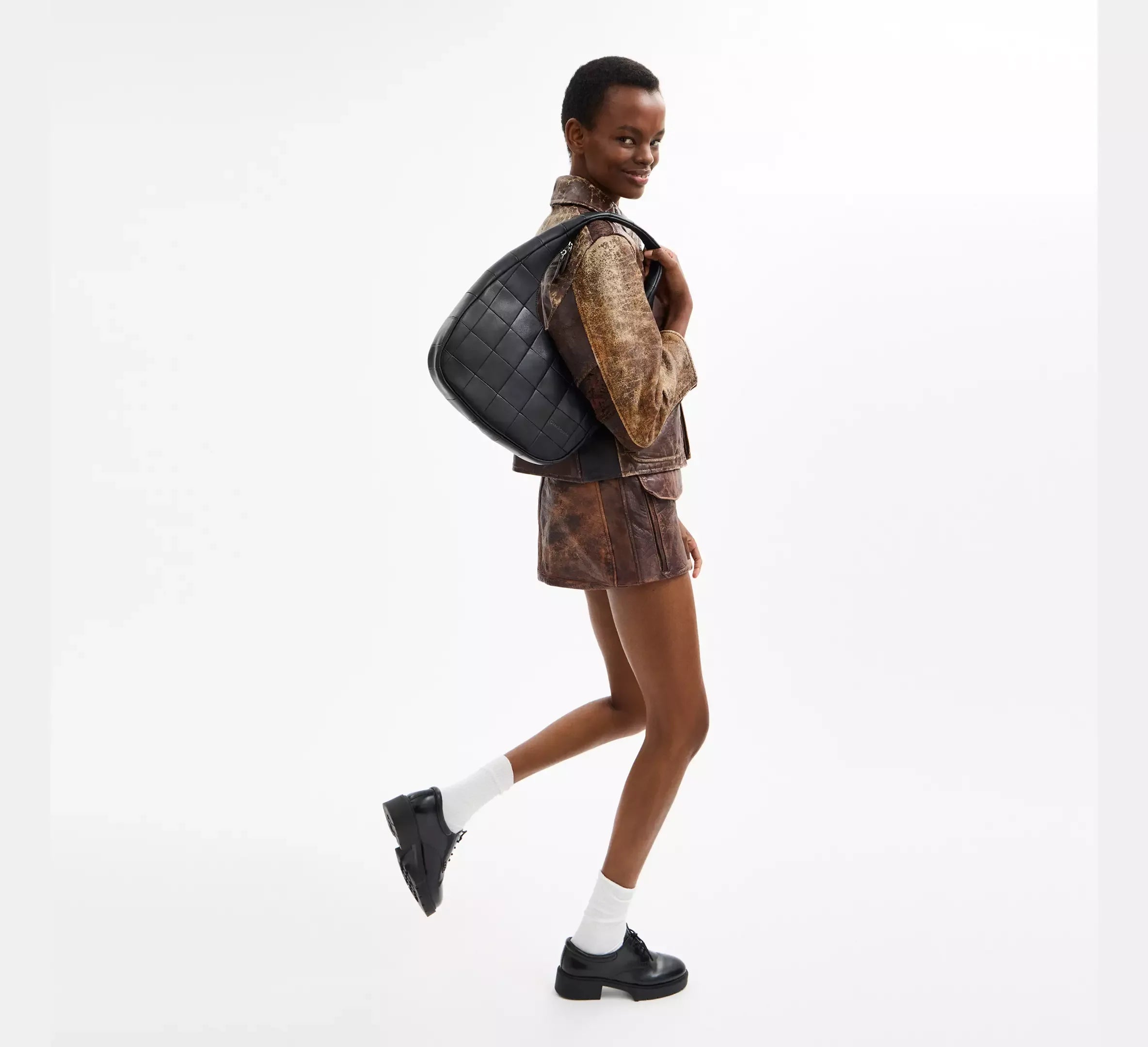 Coach Alter/Ego Crescent Shoulder Bag In Upcrafted Leather - Leather/Black - My Suti